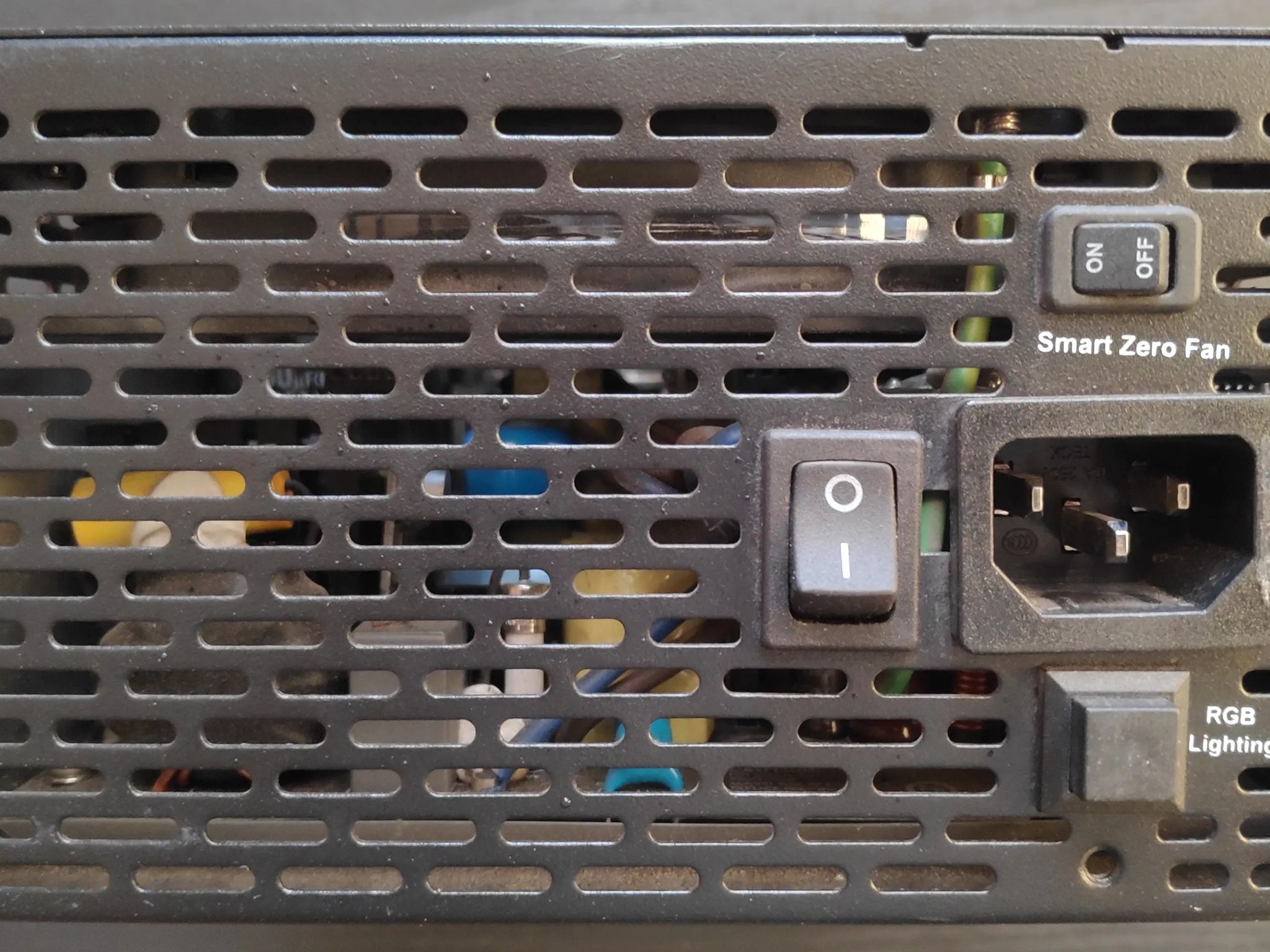 Thermaltake Toughpower Grand RGB 750W, Fully Modular 80 Plus Gold Power Supply
