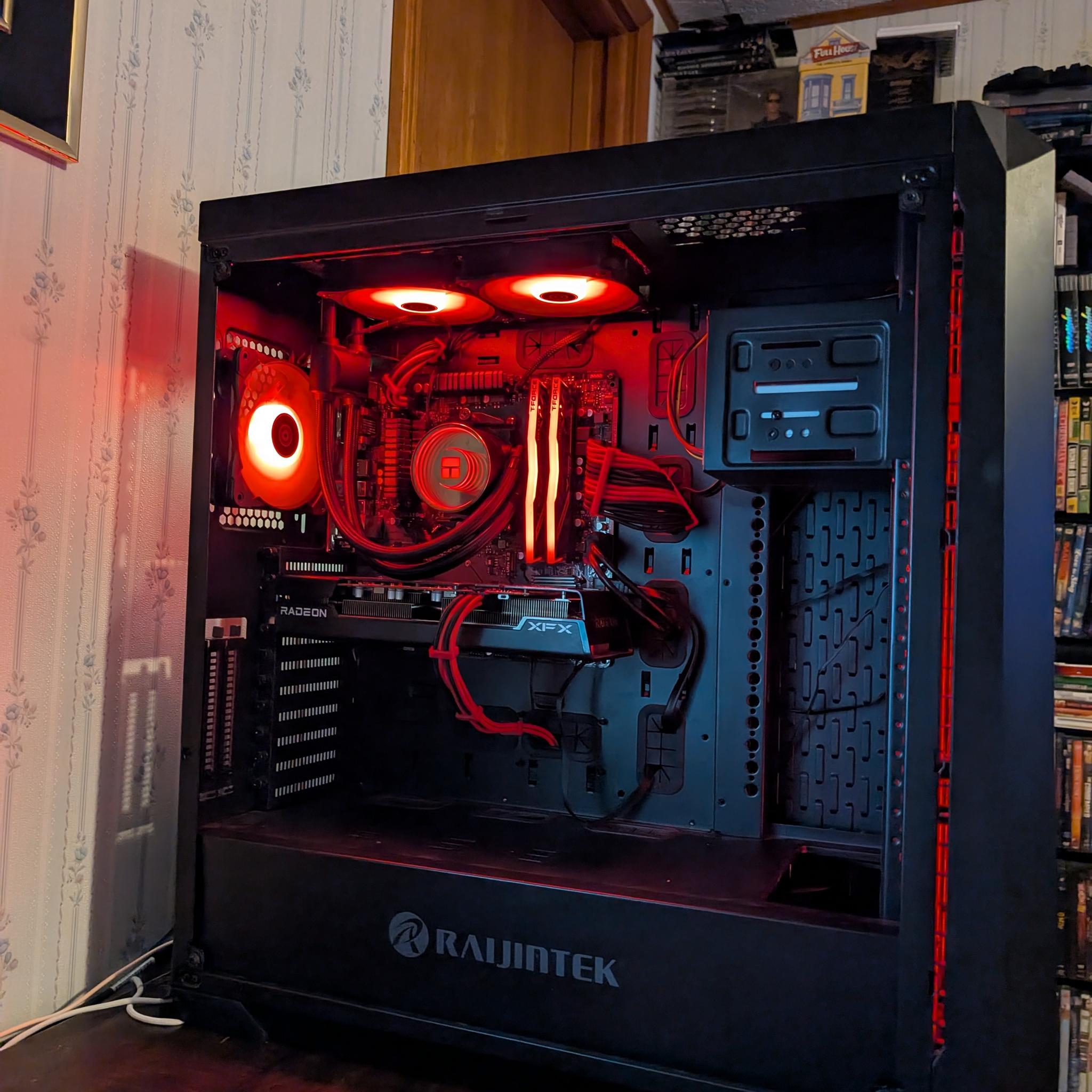 RX 6600XT Ryzen 5 3700x 16GB 800 GB  Windows 11 PRO Gaming PC Powerhouse