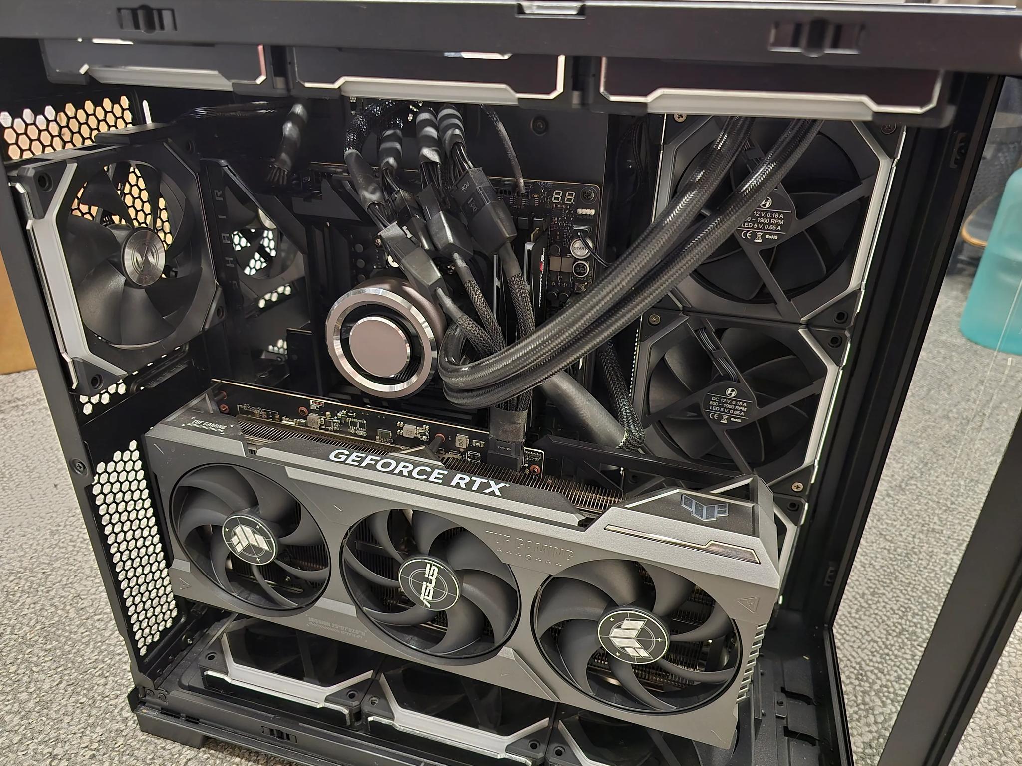AMD Ryzen 9 7950x RTX 4090 Desktop Gaming PC