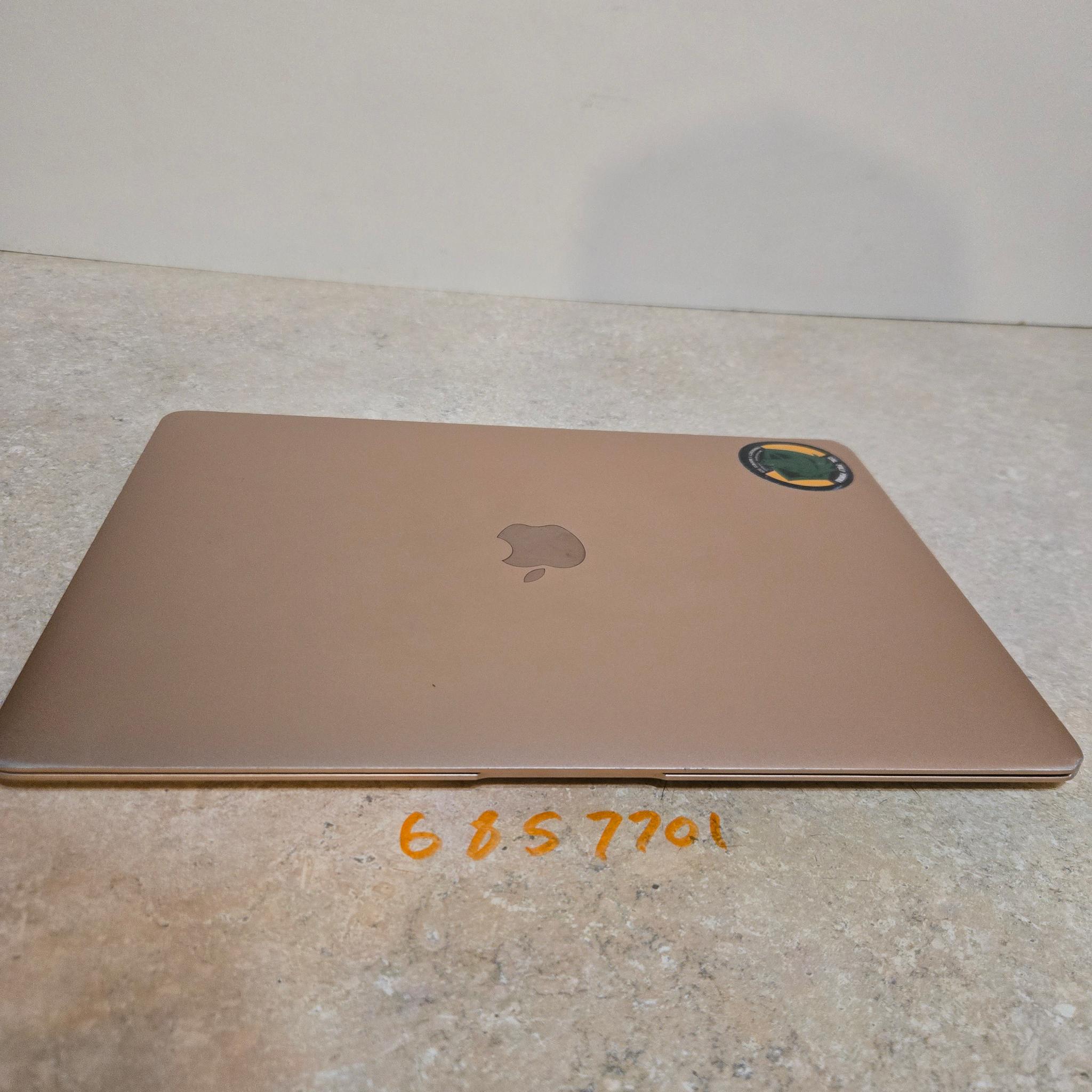 Apple Macbook Air 13 Inch Laptop - 2018 - intel i5 - 256GB SSD - Model A1932