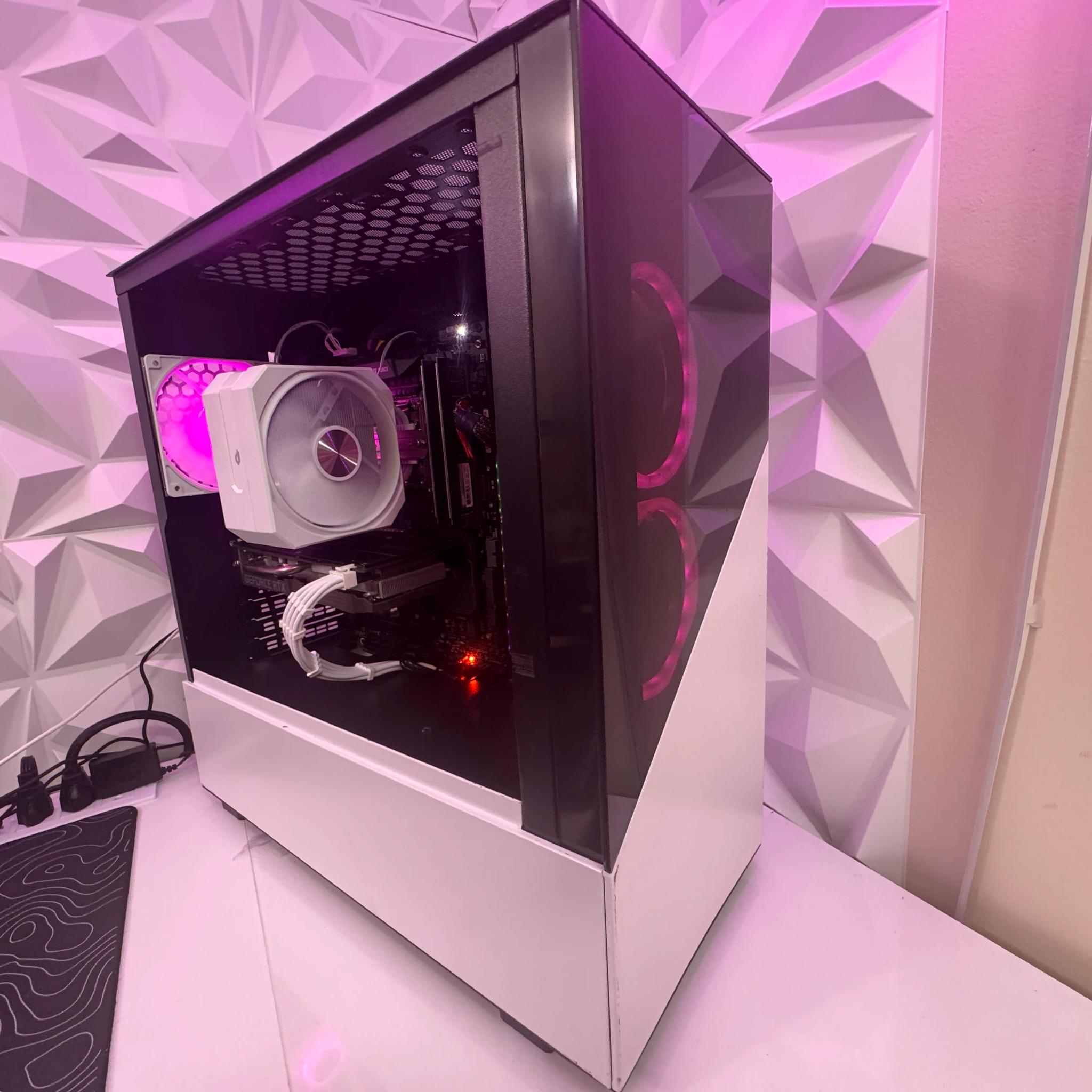 ⚪️ Clean White RTX 2060 Super 8GB + intel i7 Gaming PC | 32GB DDR4 RAM | 512GB M.2 SSD |