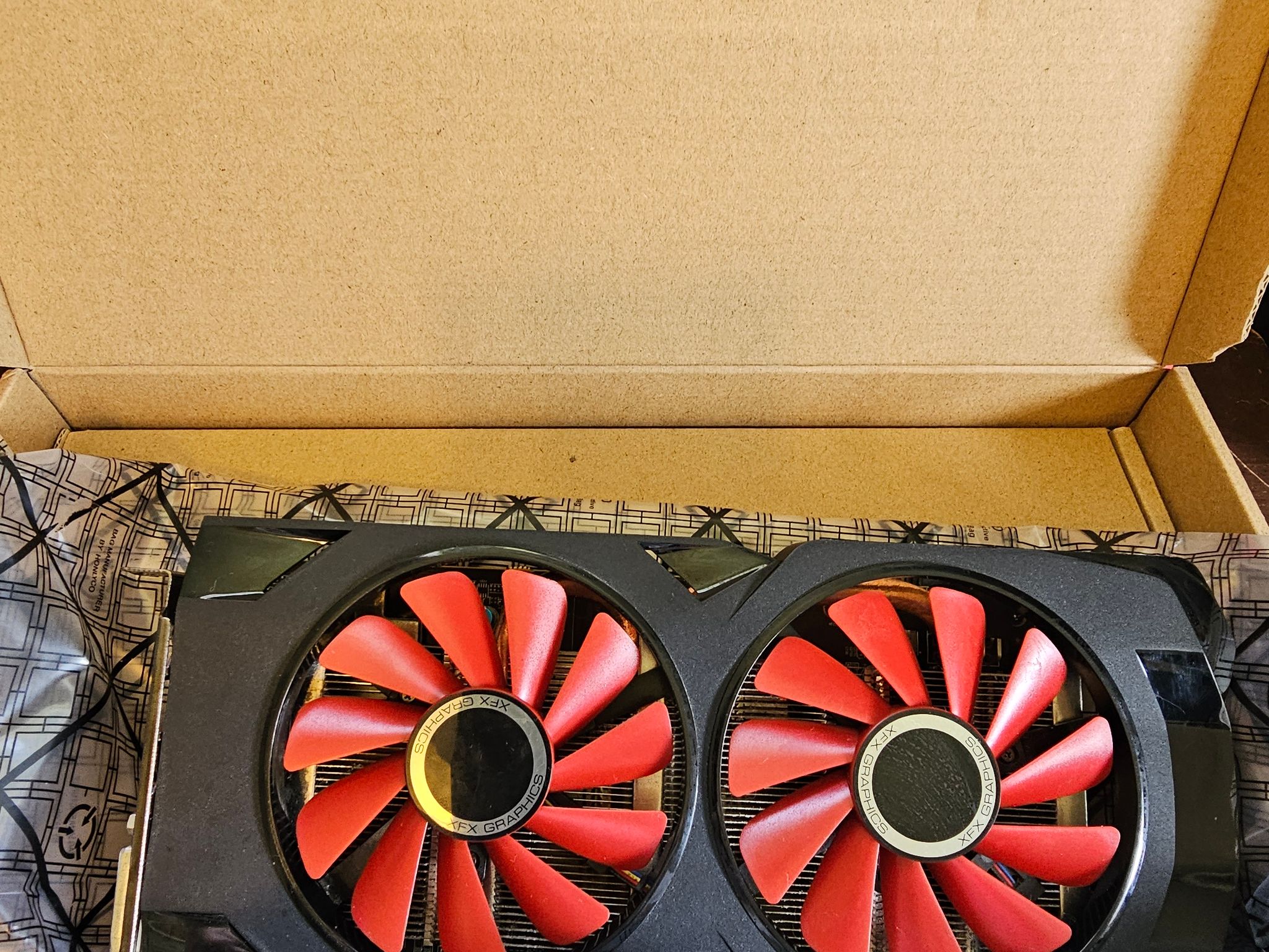 XFX Radeon RX 570 8GB | Jawa