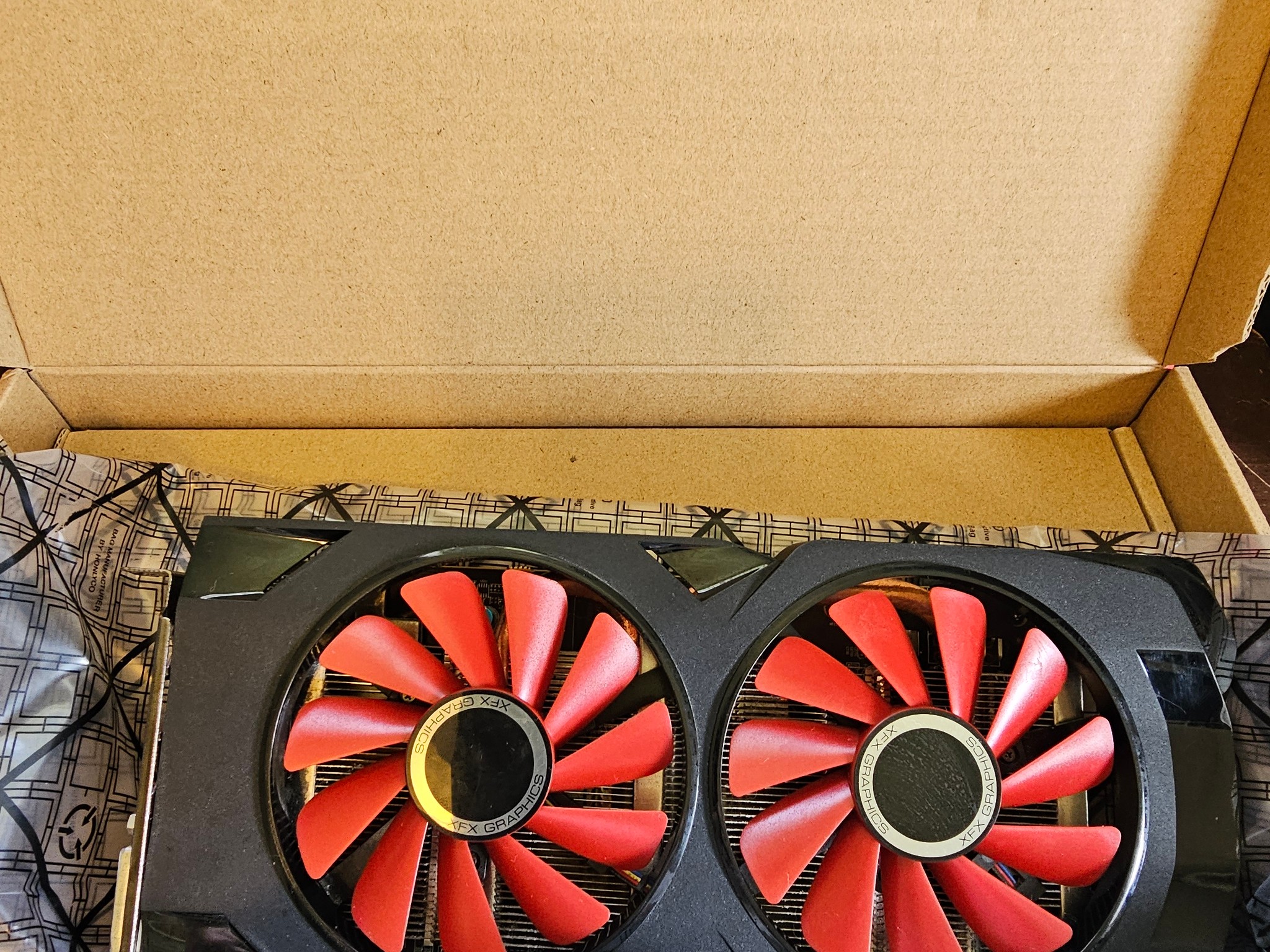 XFX Radeon RX 570 8GB