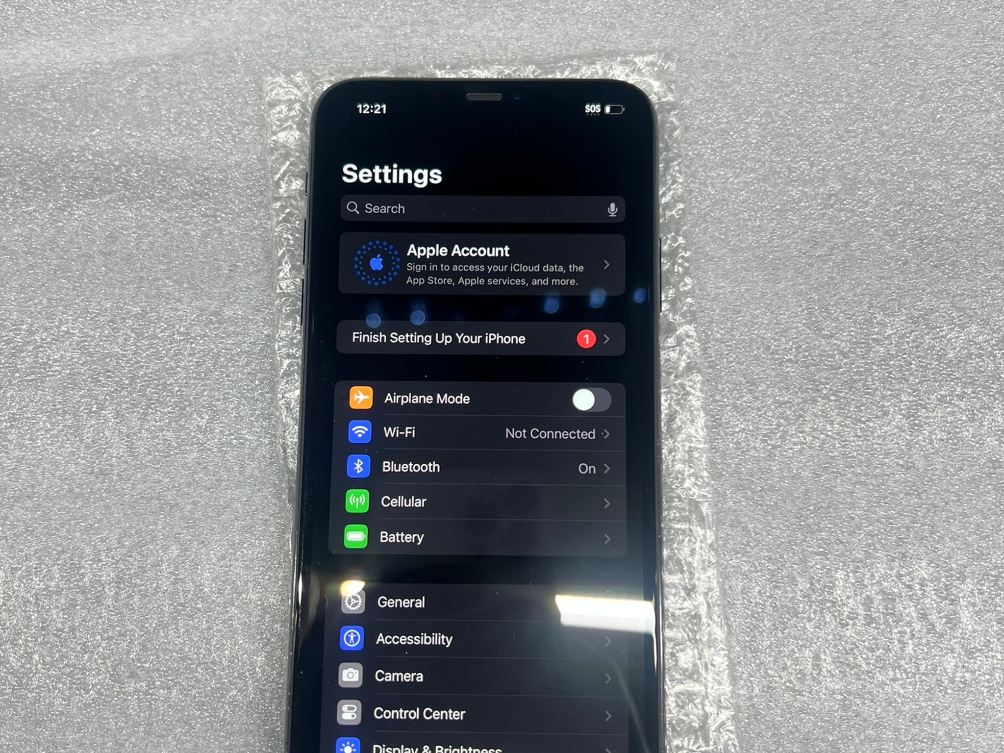Apple iPhone 11 Pro Max – Unlocked – 64 GB – Midnight Green (Read Description)