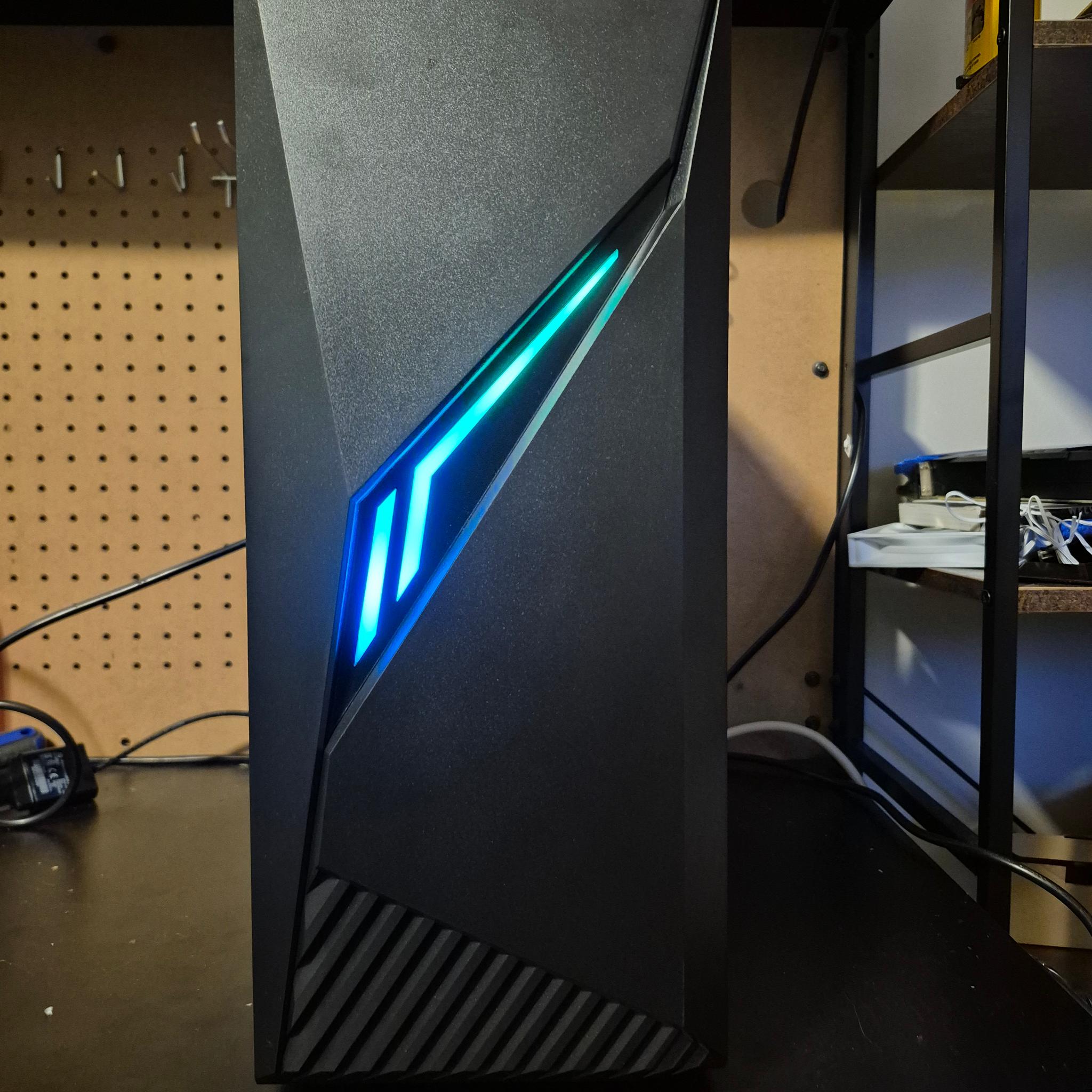 Ultra Budget | 90 FPS Fortnite | i5-4570, 16GB RAM, 500GB SSD, GTX 1060 3GB, RGB, Wifi