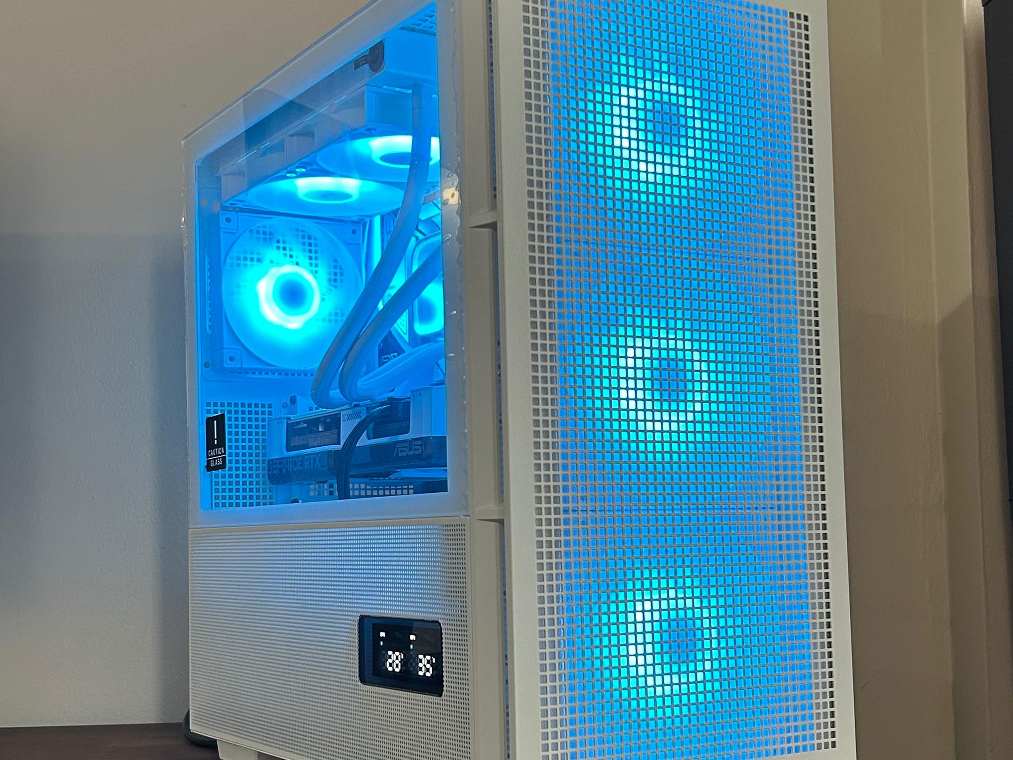 RTX 4070 | Intel i5 12600K | 32GB DDR5 | The Starfield 01