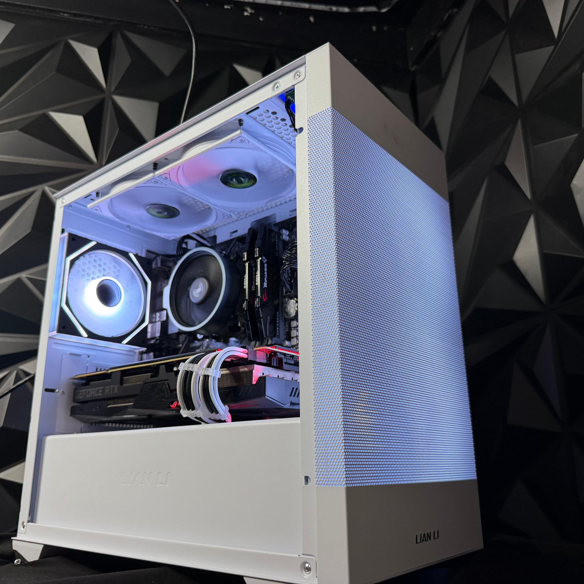 ☯️🥊 YIN YANG PUNCH 🥊☯️Ryzen 5 5500| RTX 2080 Super| 16 GB DDR4| 750GB NVMe| 650 Gold PSU