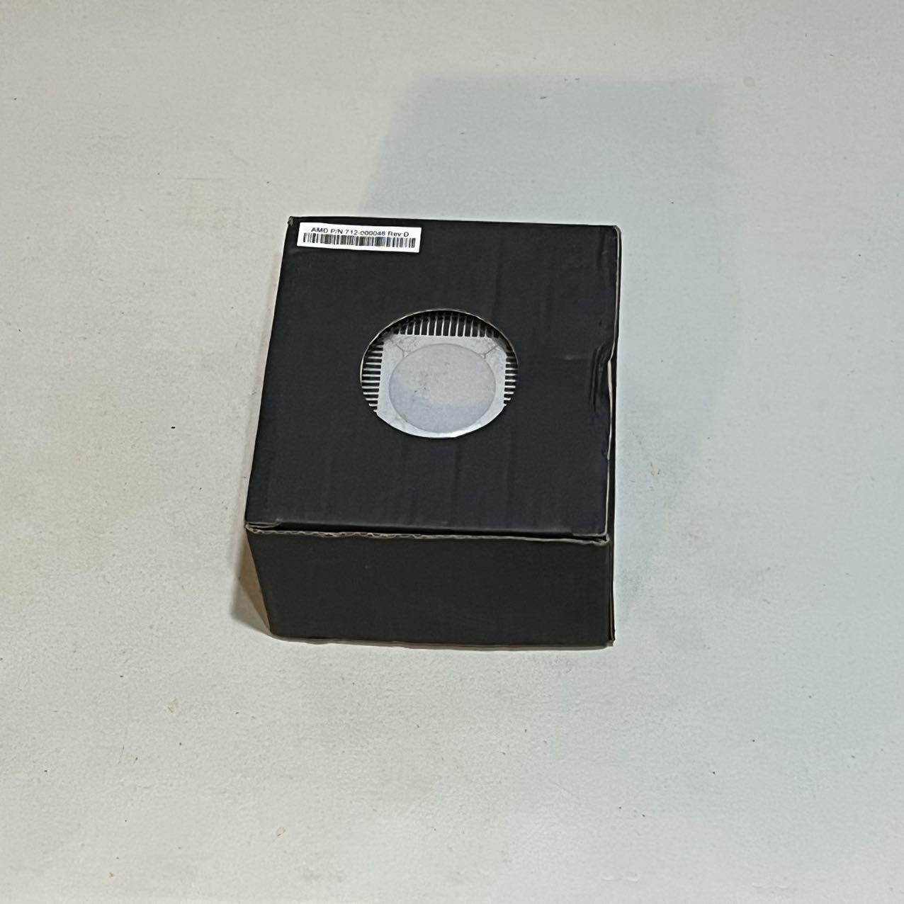 Brand New AMD Wraith Stealth Cooler Free Shipping ! !