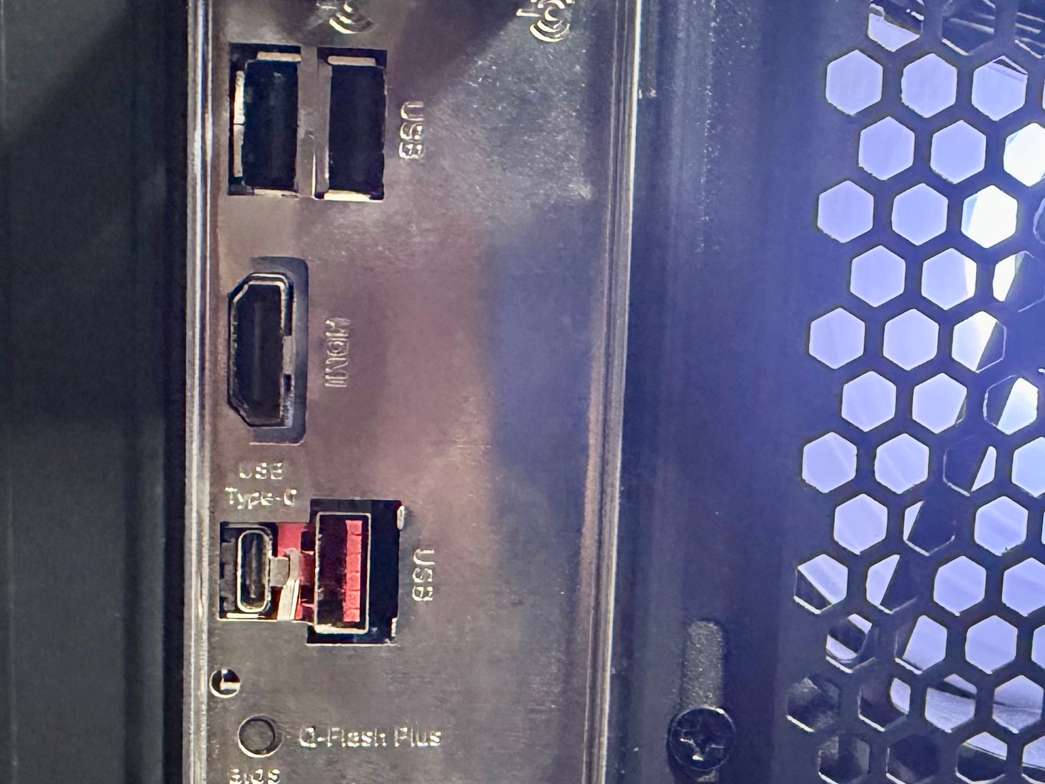 REACTOR RTX 3060ti - Ryzen 5 5500, 16GB RAM, 1TB NVMe SSD