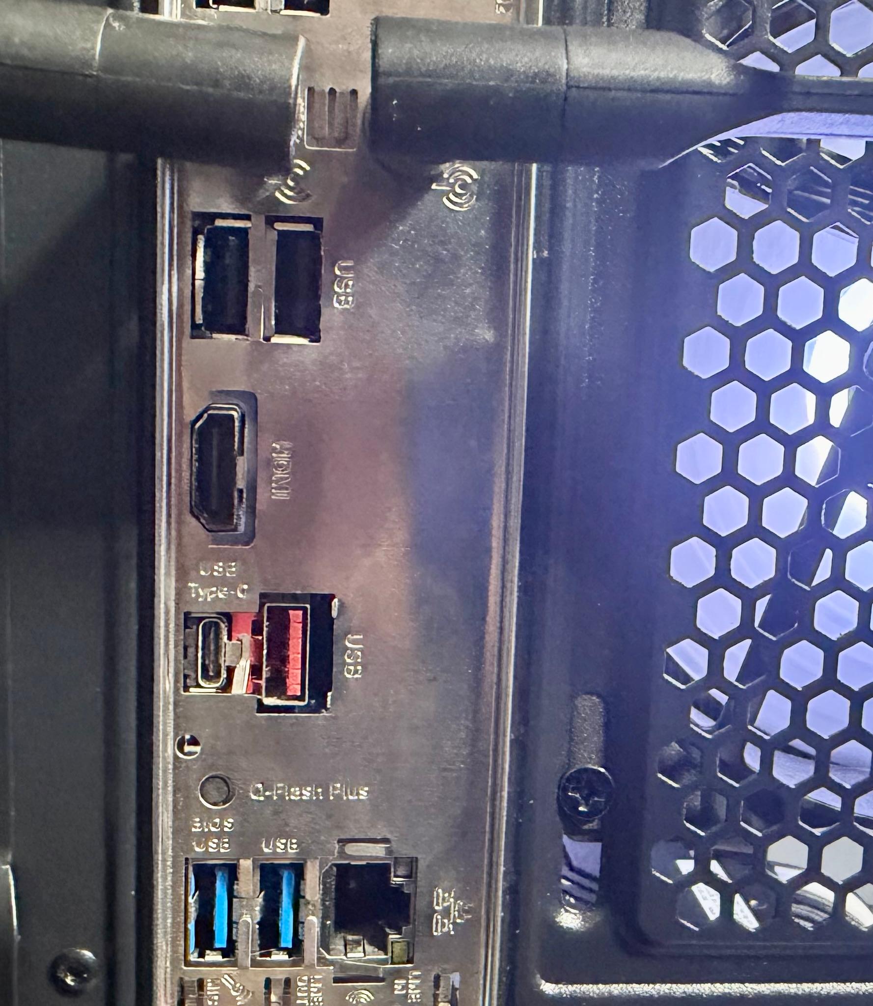 REACTOR RTX 3060ti - Ryzen 5 5500, 16GB RAM, 1TB NVMe SSD