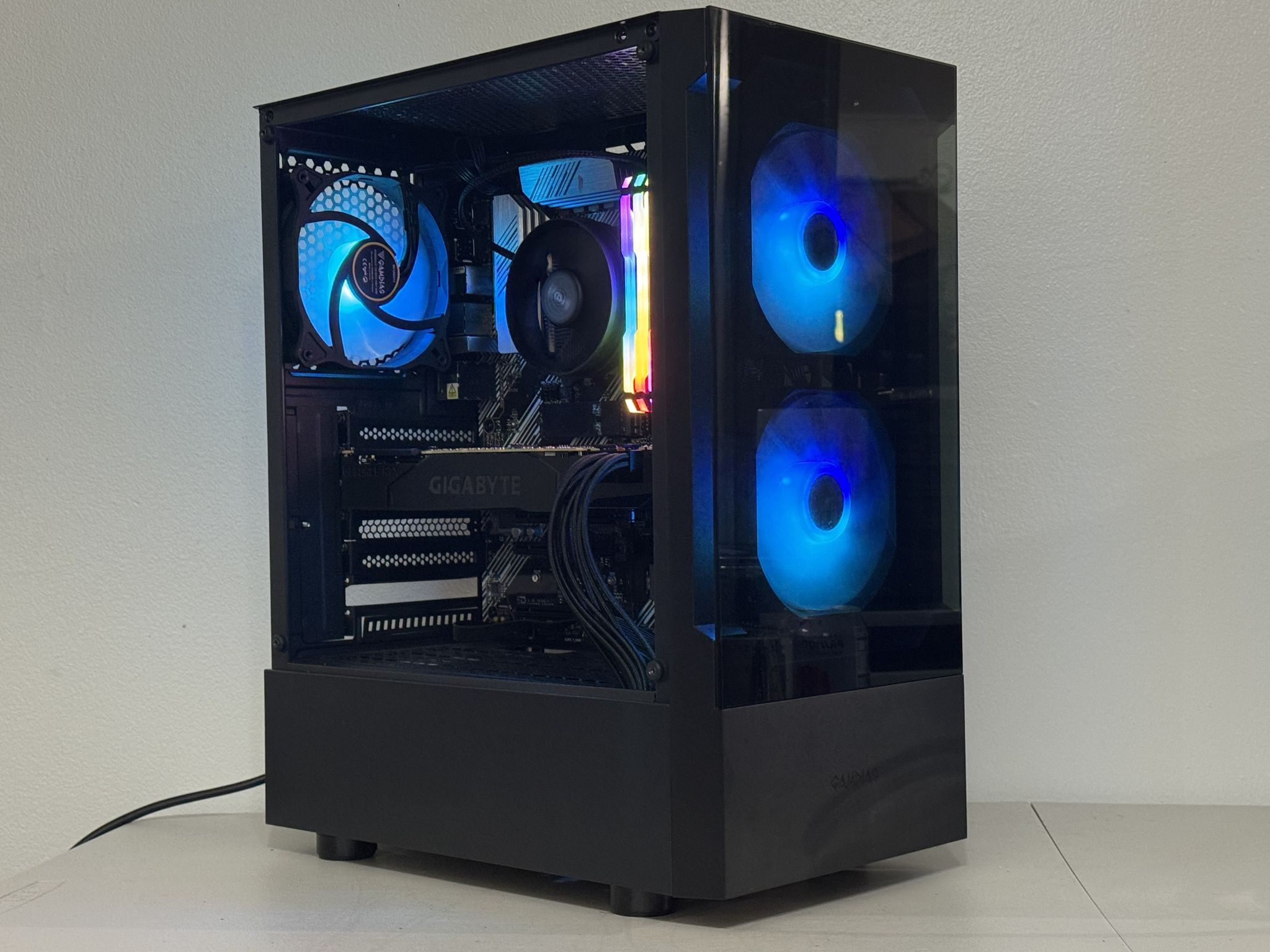 Ryzen 5 5500 + RTX 2080 | 32GB RAM | 1TB NVMe Gaming PC