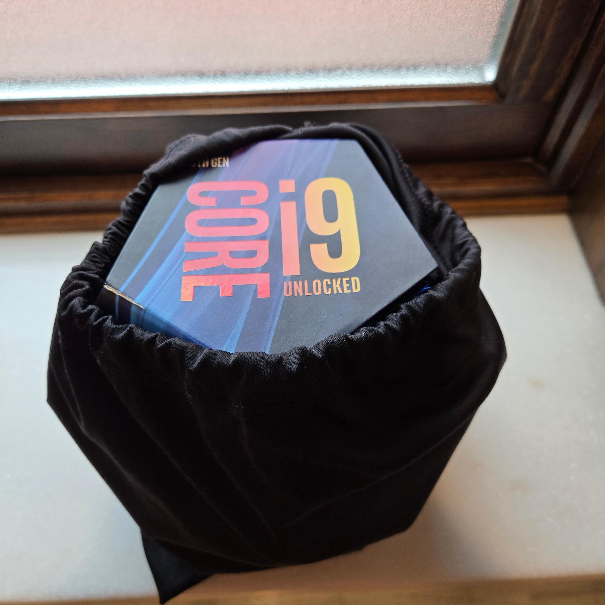 Intel i9 9900k