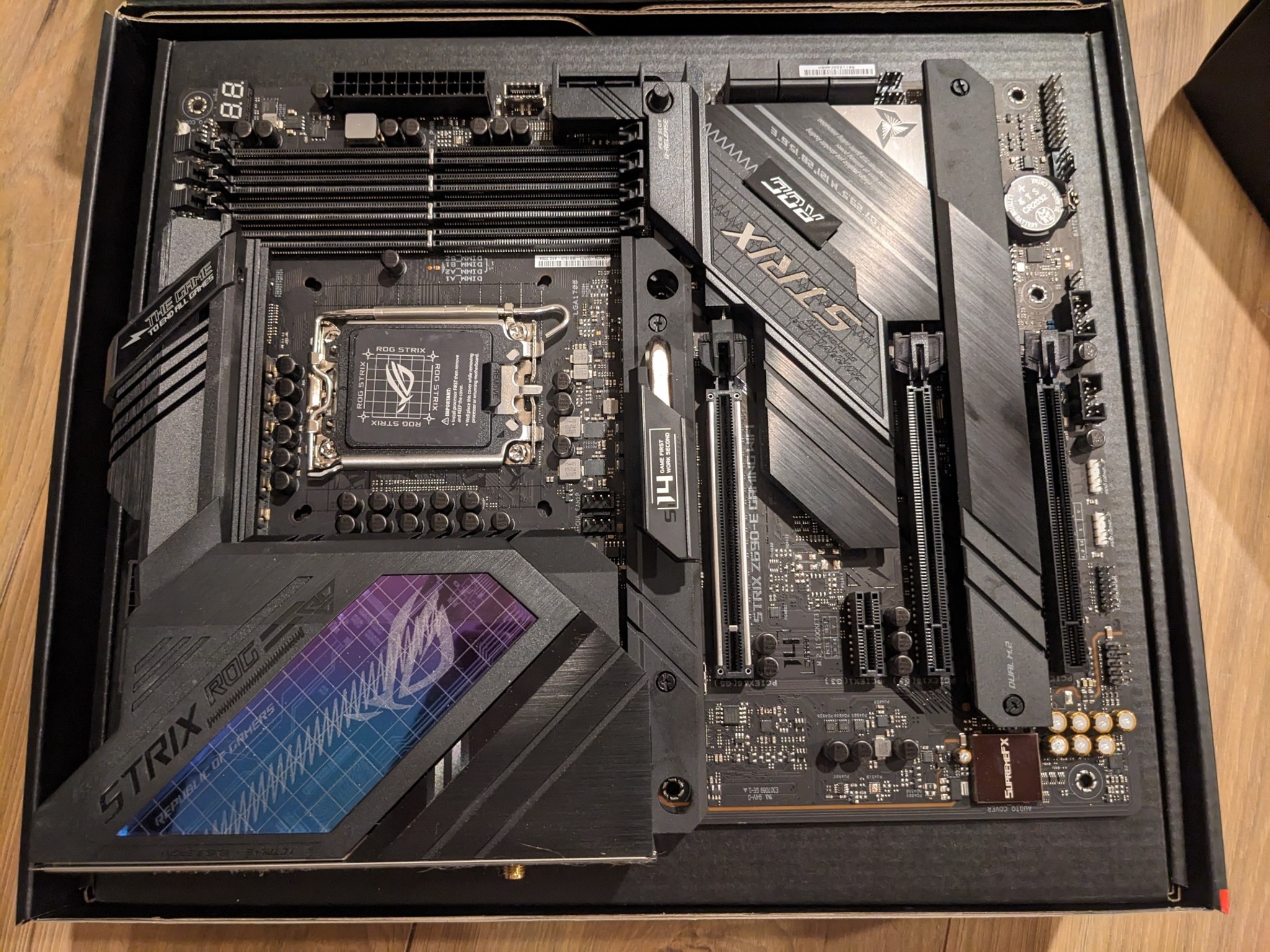 Intel Core i7-13700K w/ ASUS ROG Strix Z690-E Gaming WiFi 6E