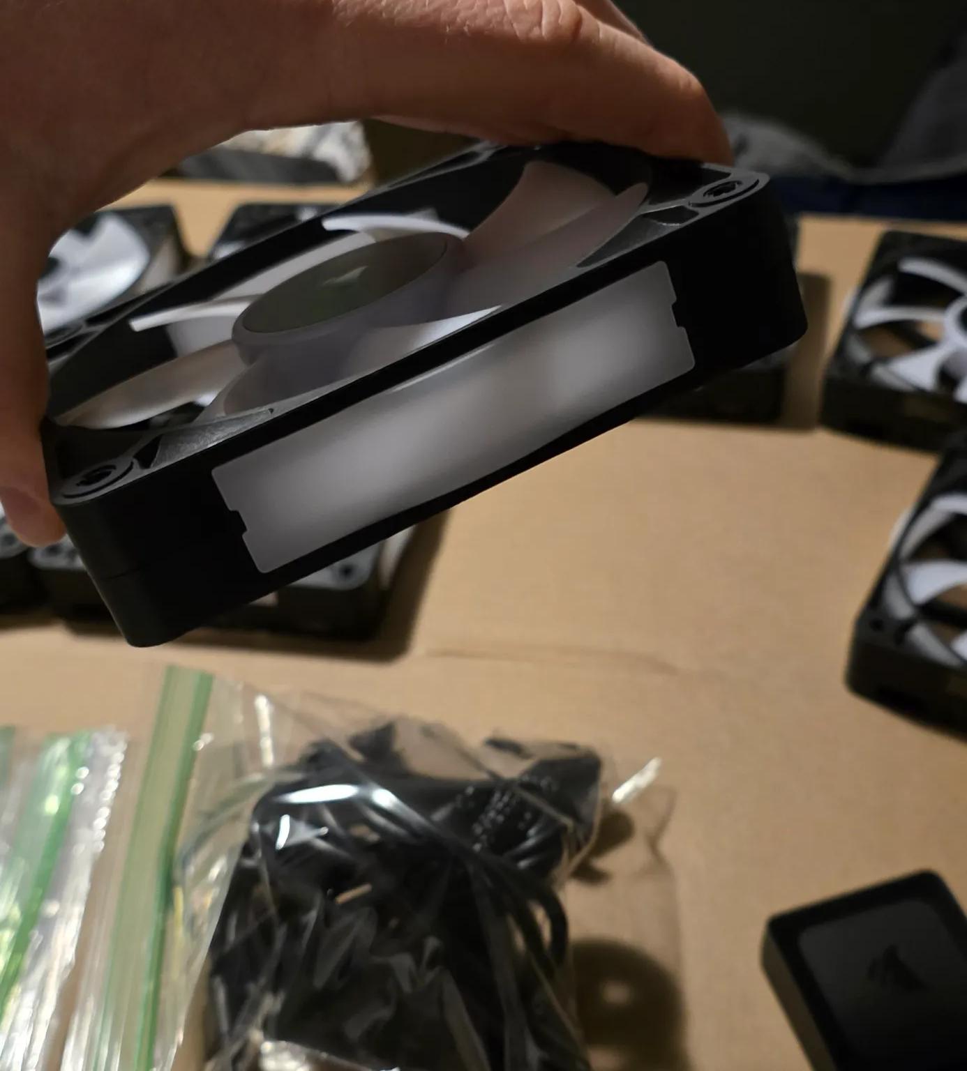 X8 CORSAIR RX 120 MM CASE FANS