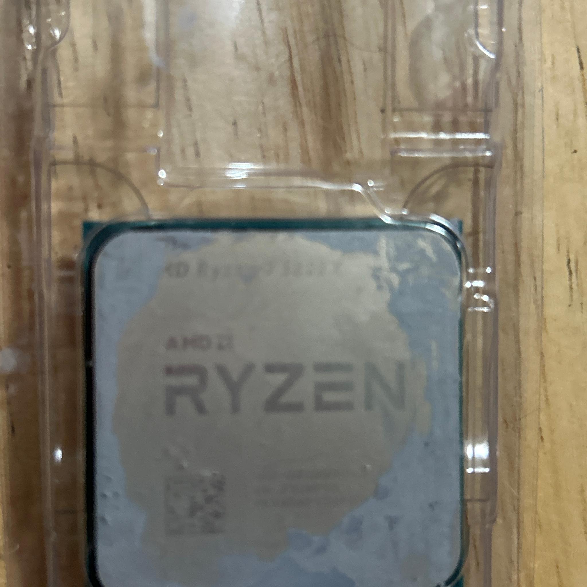 AMD Ryzen 7 5800x