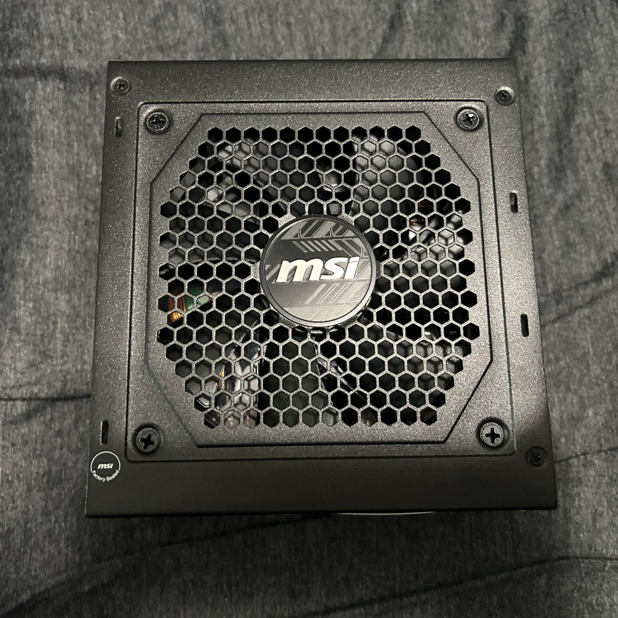 850W MSI MAG A850GL with custom cables!