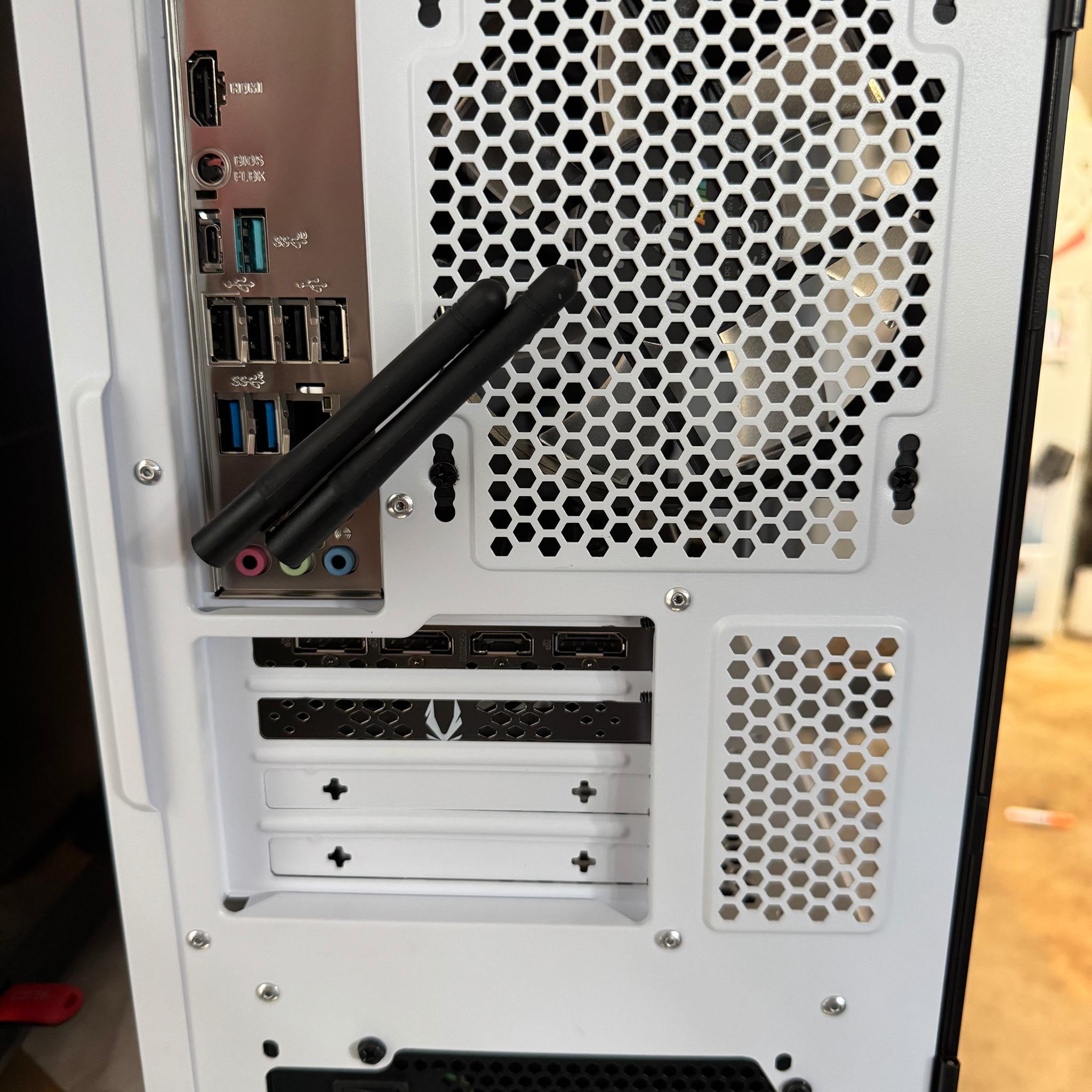 Gaming PC RTX 4060 Ryzen 7600 DDR5 read* no ram or nvme