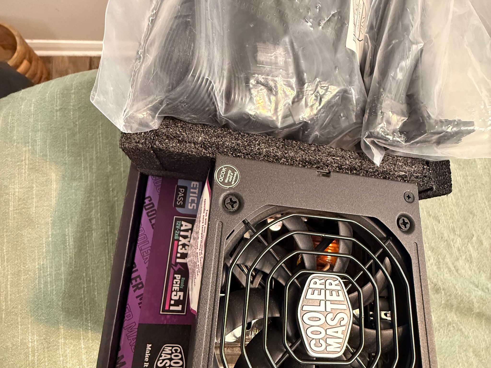 Cooler Master MWE Gold 850 - V2 SFX / ITX w/ bracket