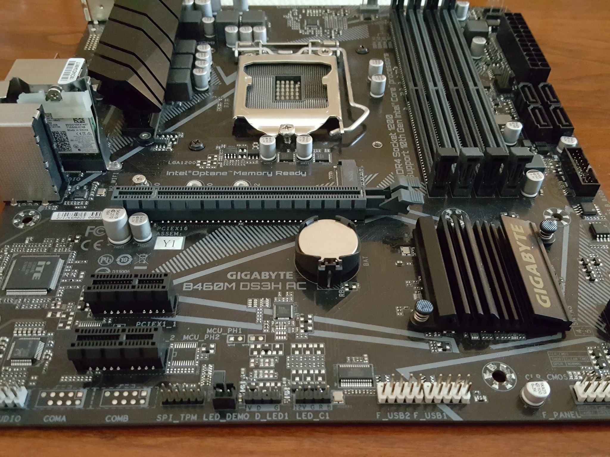 GIGABYTE B460M DS3H AC MOTHERBOARD, LGA 1200 with WI-FI