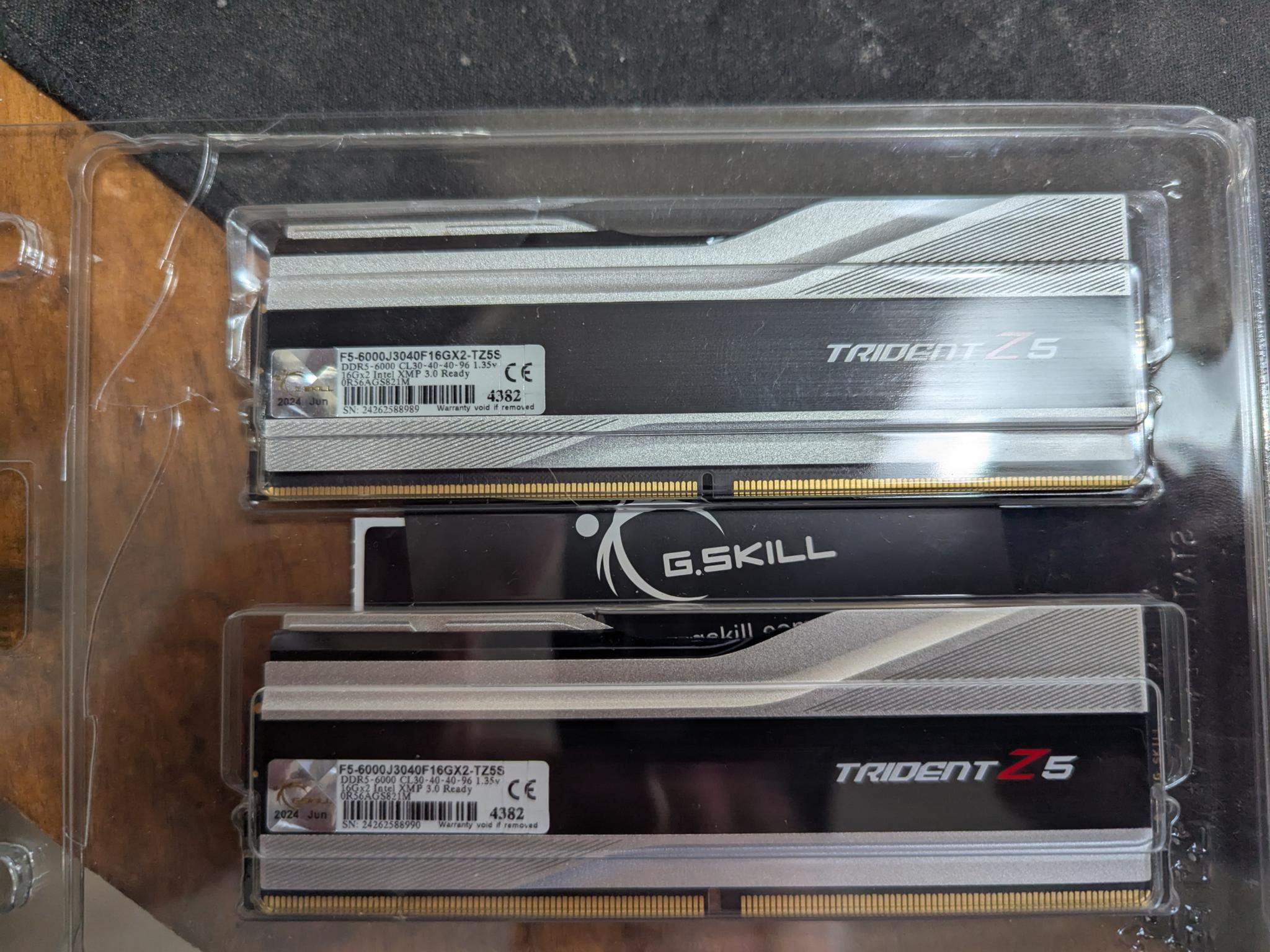 G.Skill Trident Z5 Series 32GB (2x16GB) 288-Pin PC RAM DDR5 6000 (PC5 48000) CL30
