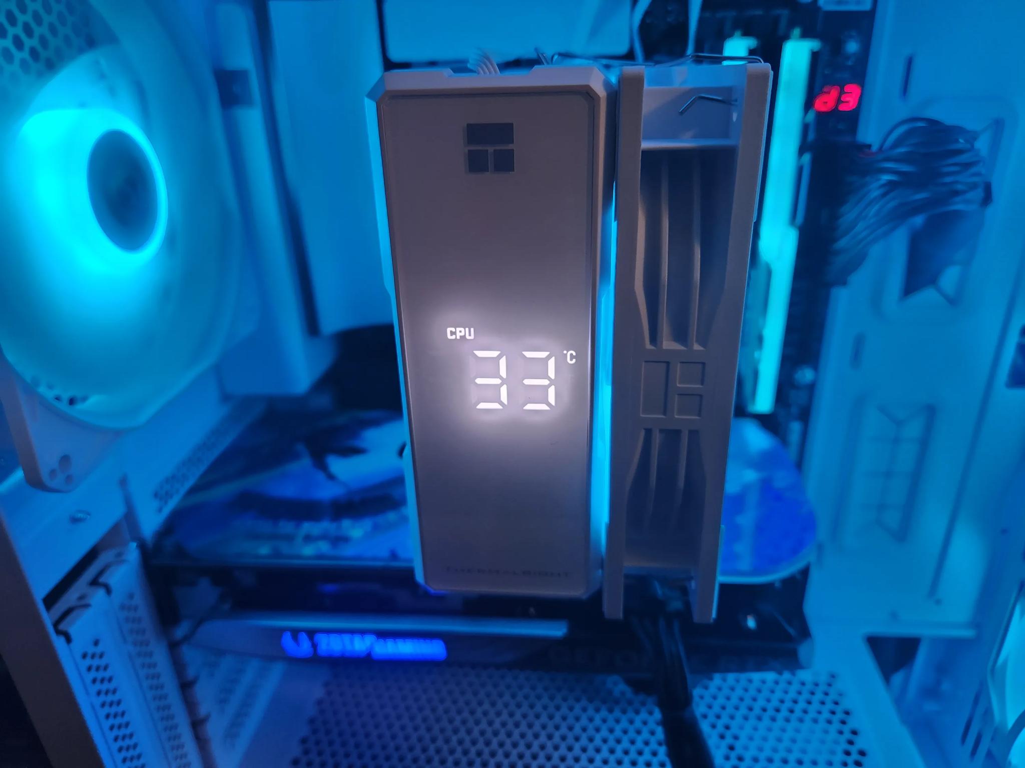 1440p WHITE 40 series Spiderman gaming pc featuring an RTX 4060 ti!