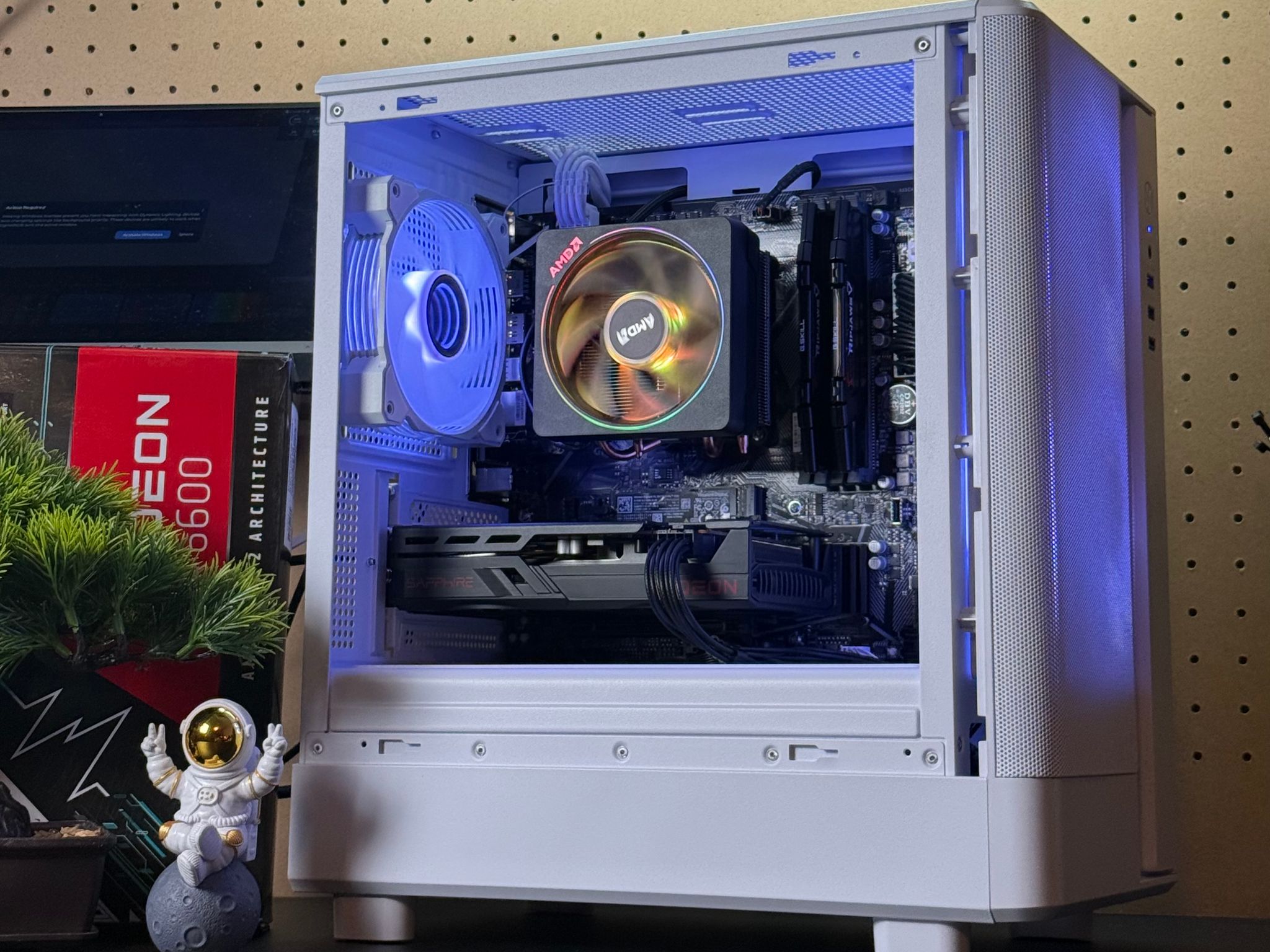 Entry Level Gaming PC | RX 6600 | Ryzen 5 5500 | 16GB DDR4 RAM | 500GB NVME | Windows 11