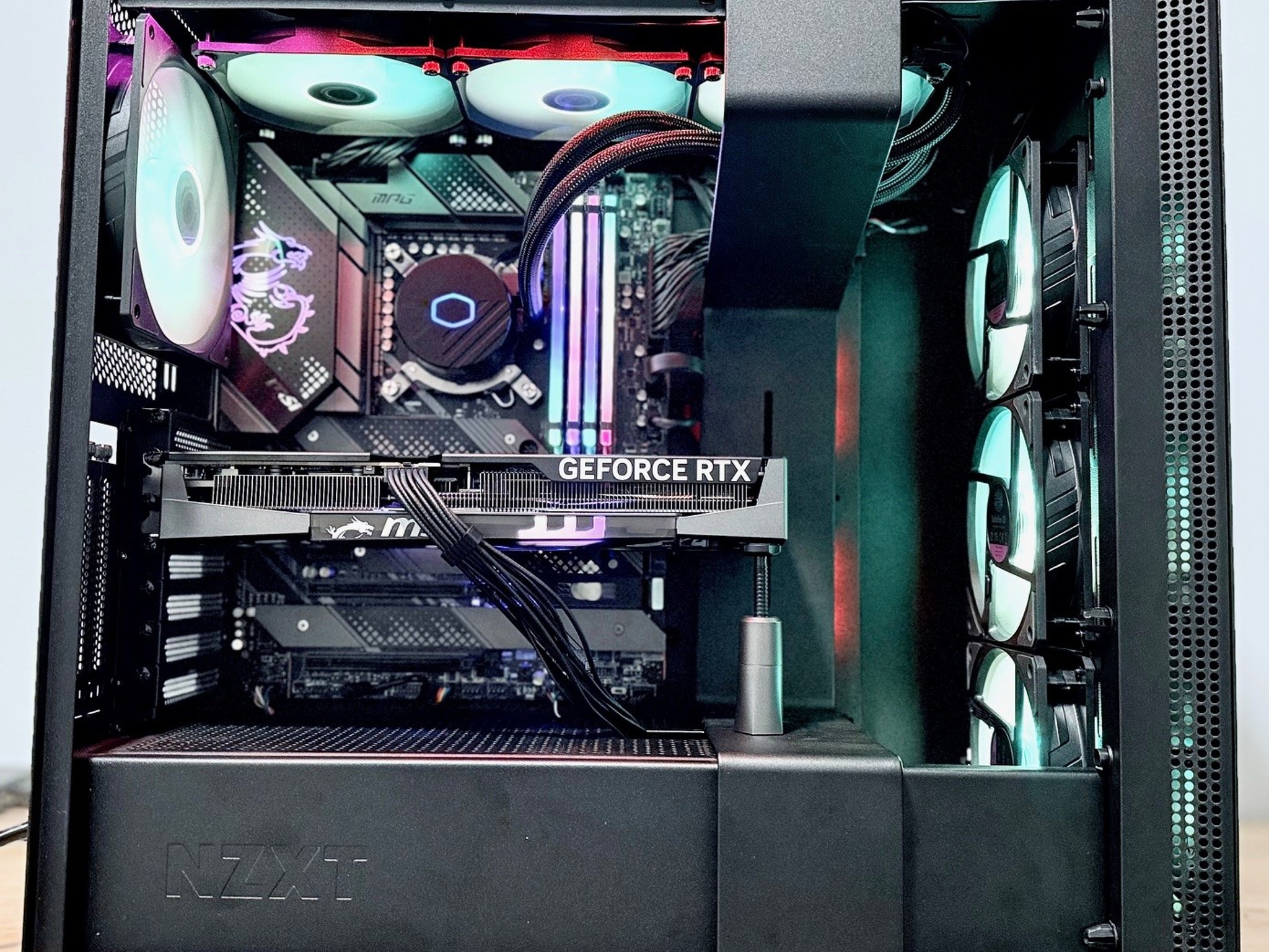 Gaming PC RTX 5060 TI