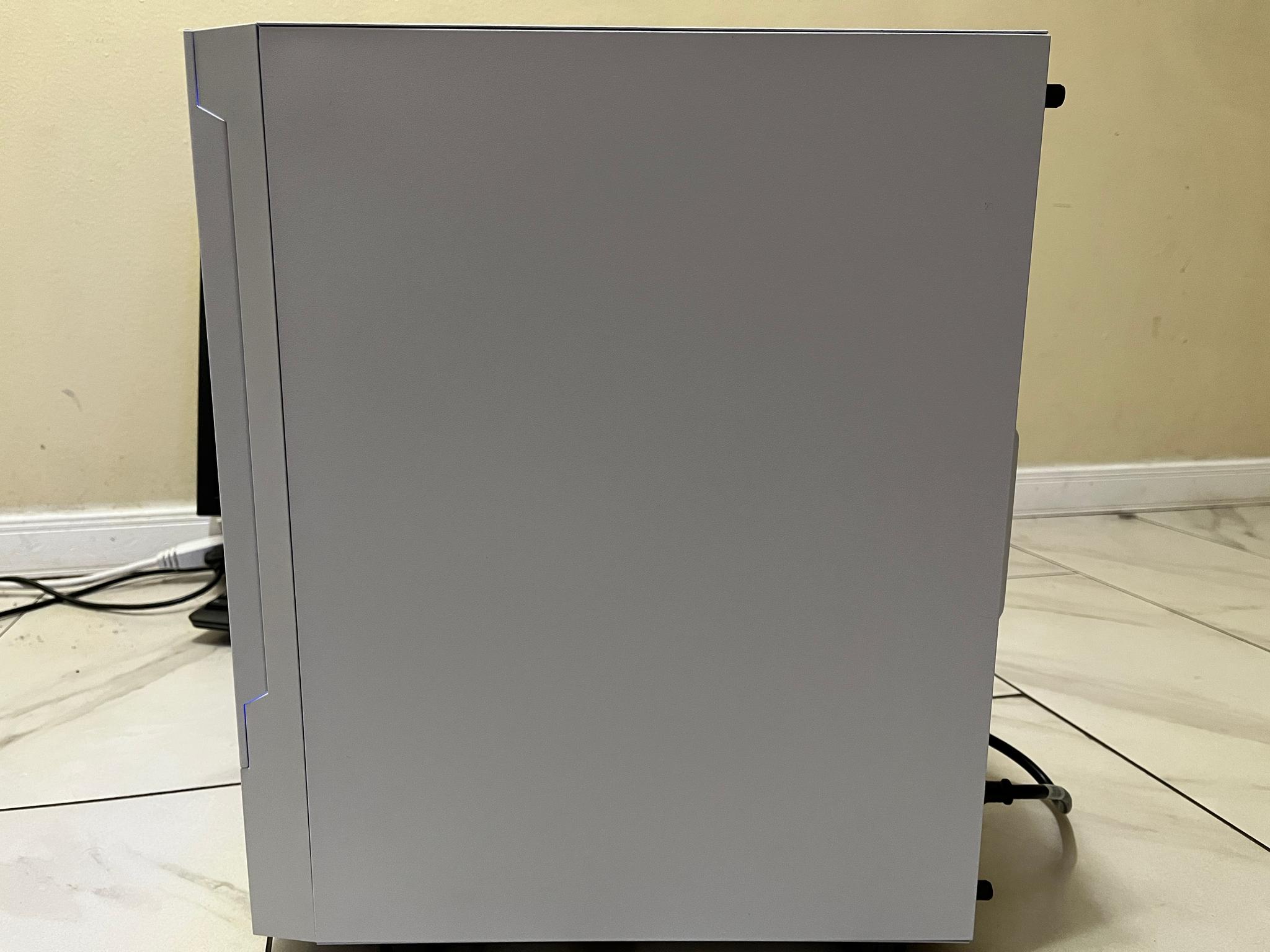 🟠🔥NVIDIA RTX 2060, Intel i5-6400, 12GB RAM, 620 GB Storage, High Performance RGB Gaming PC