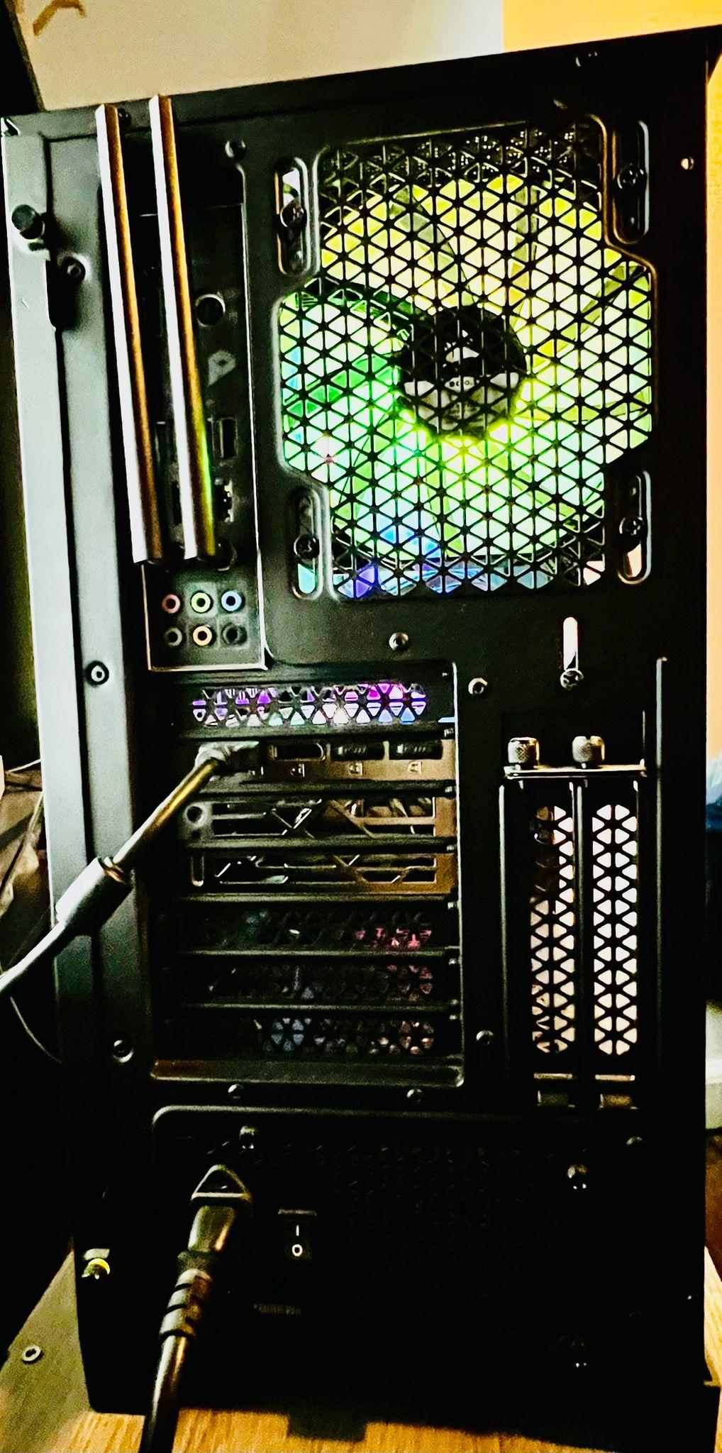 CORSAIR VENGEANCE i7400 Gaming PC Max Specs.