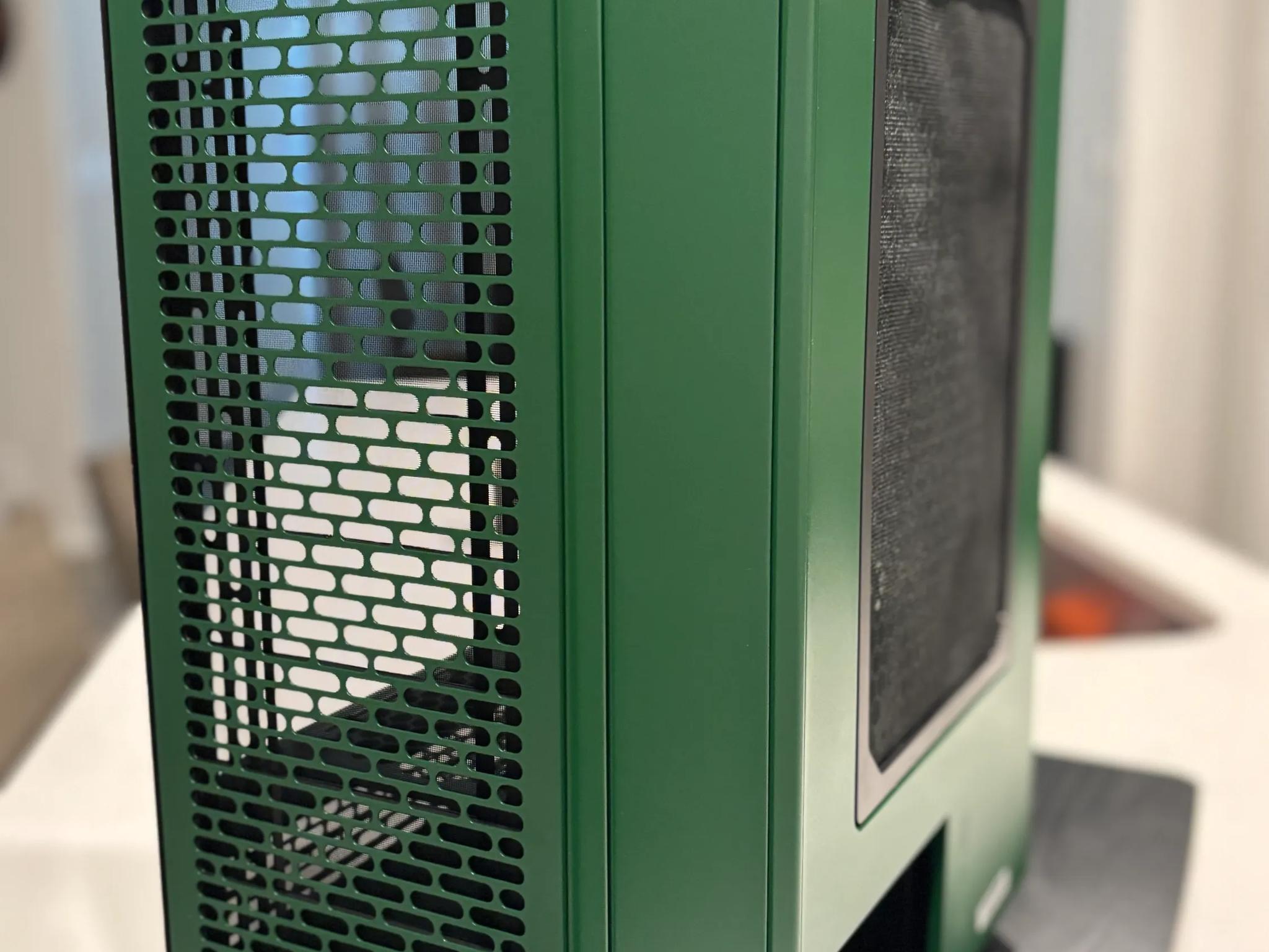 Thermaltake Tower 600