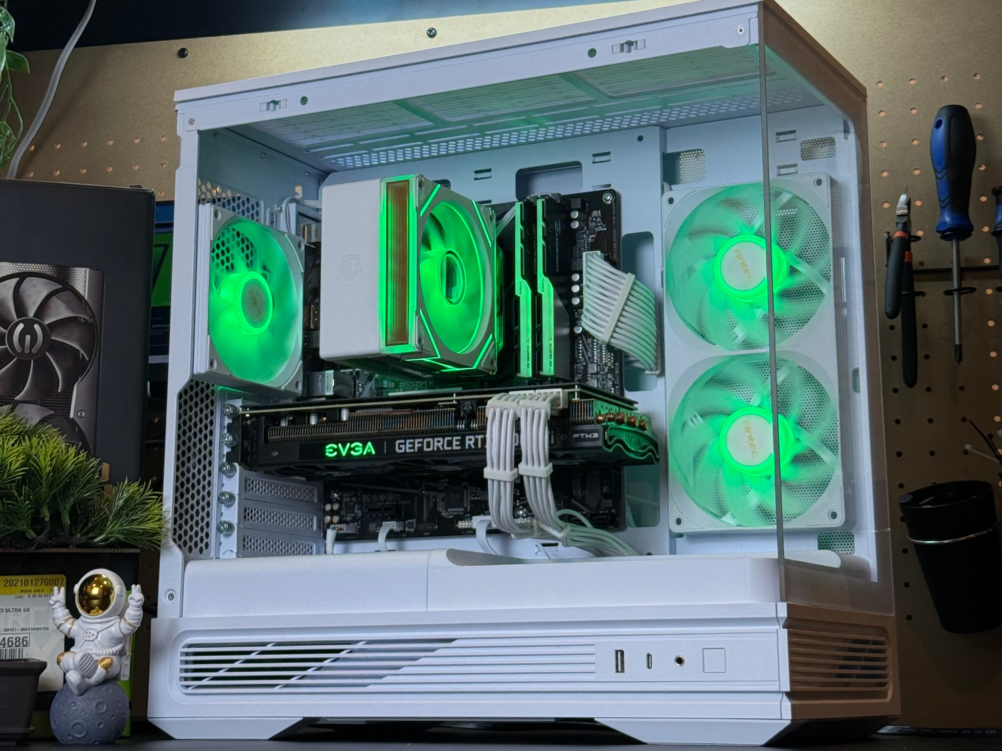 Pristine Entry Level Gaming PC | RTX 3060 Ti | Ryzen 5 5500 | 16GB DDR4 | 1TB | Windows 11