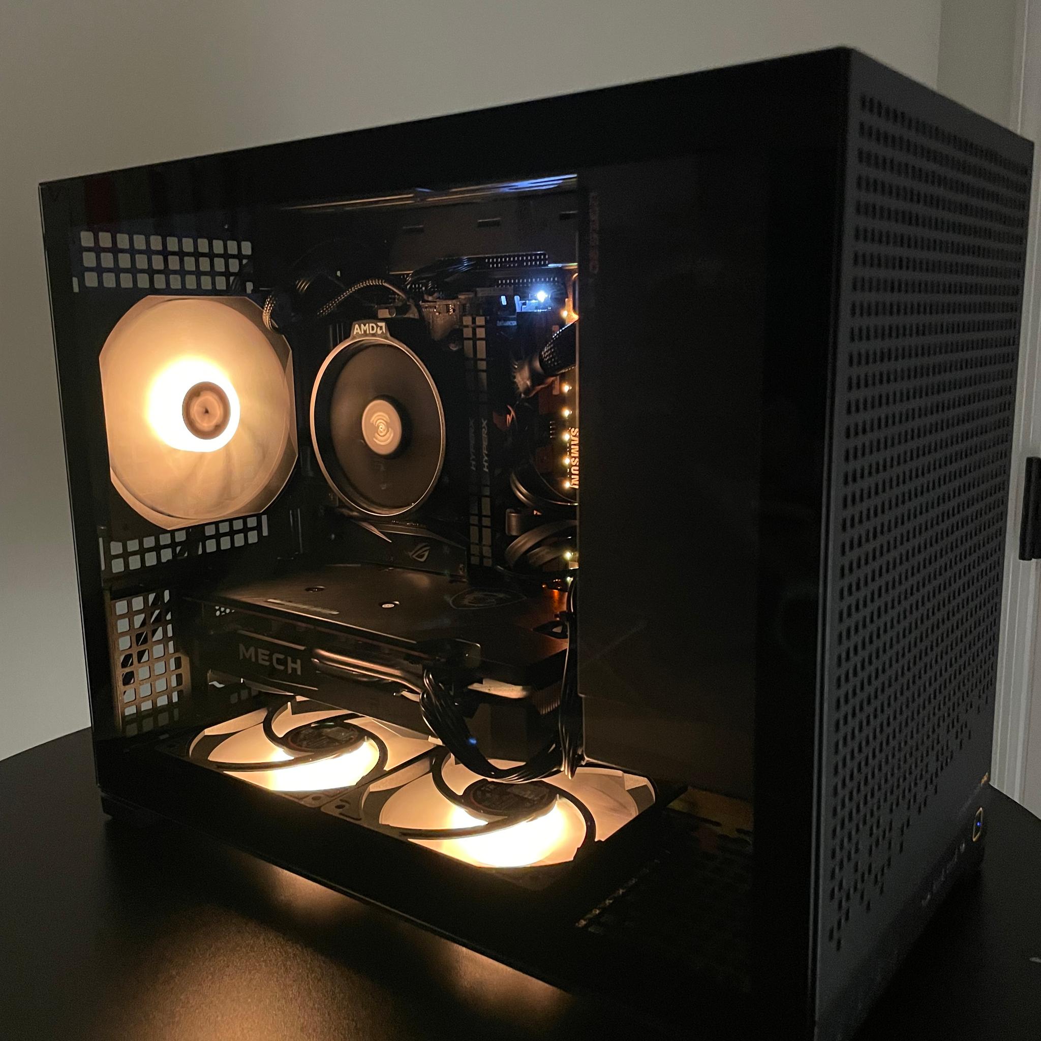 Small Form Factor Gaming PC | RX 6600XT + Ryzen 5 5500 | 16GB RAM | ~1TB SSD