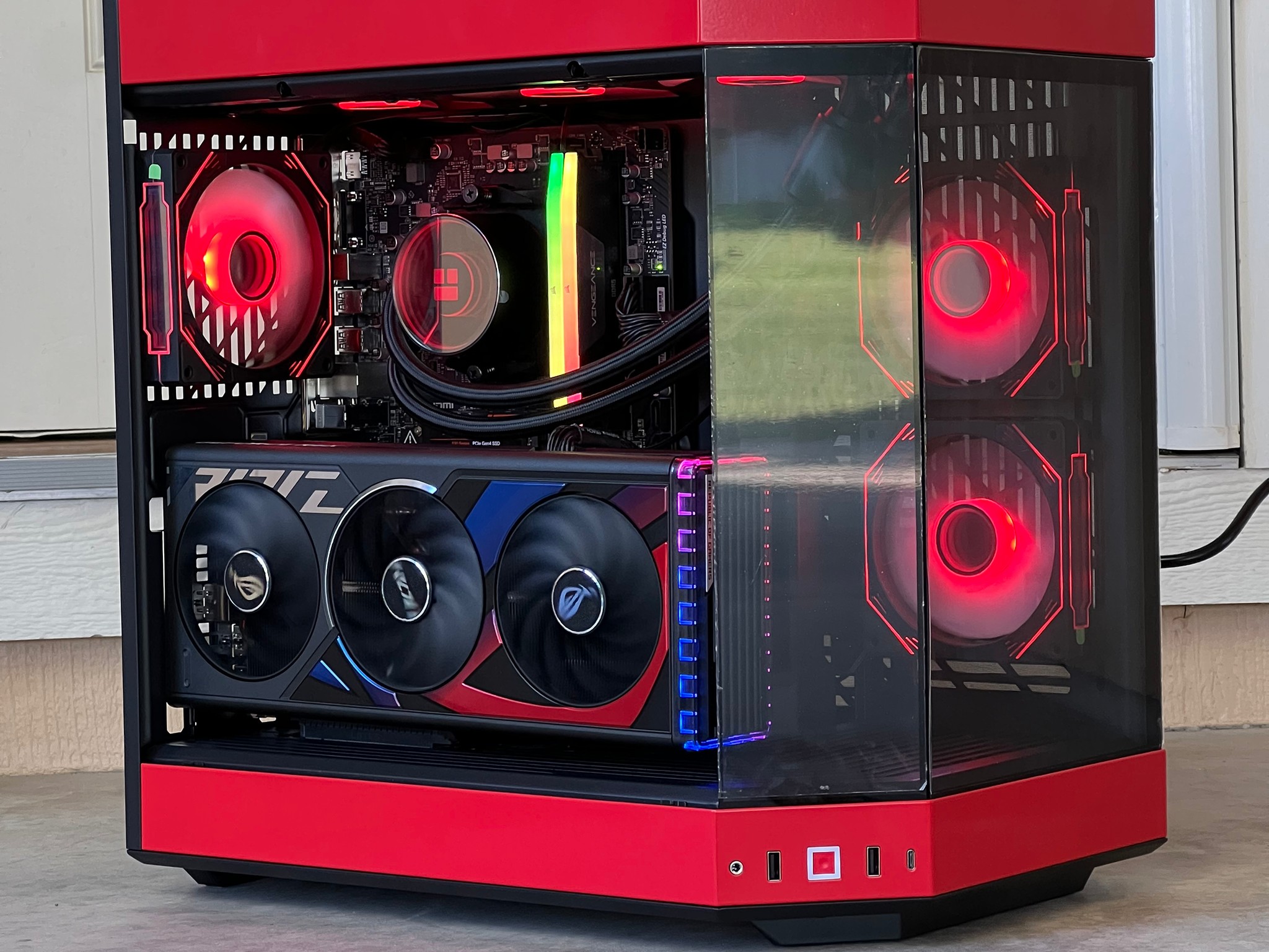 Gaming pc | Rtx 4070 Ti Super | Ryzen 9600x | 32GB Corsair Ram | 2TB nvme | Windows 11