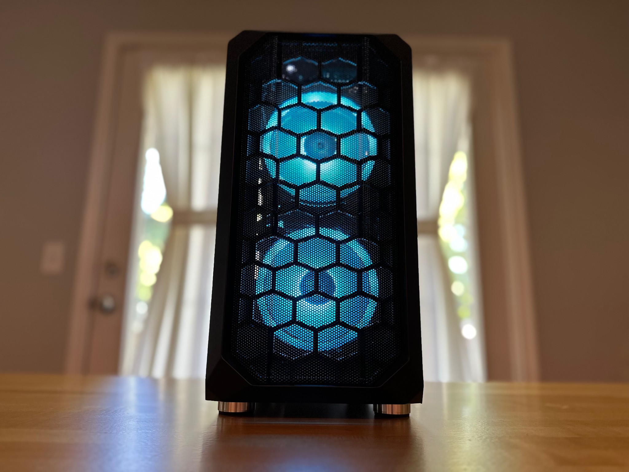 Gaming/Content PC, Strix RTX 2080ti, Ryzen 7 3800xt, 32gb Ram, 1tb SSD,  WiFi Equipped