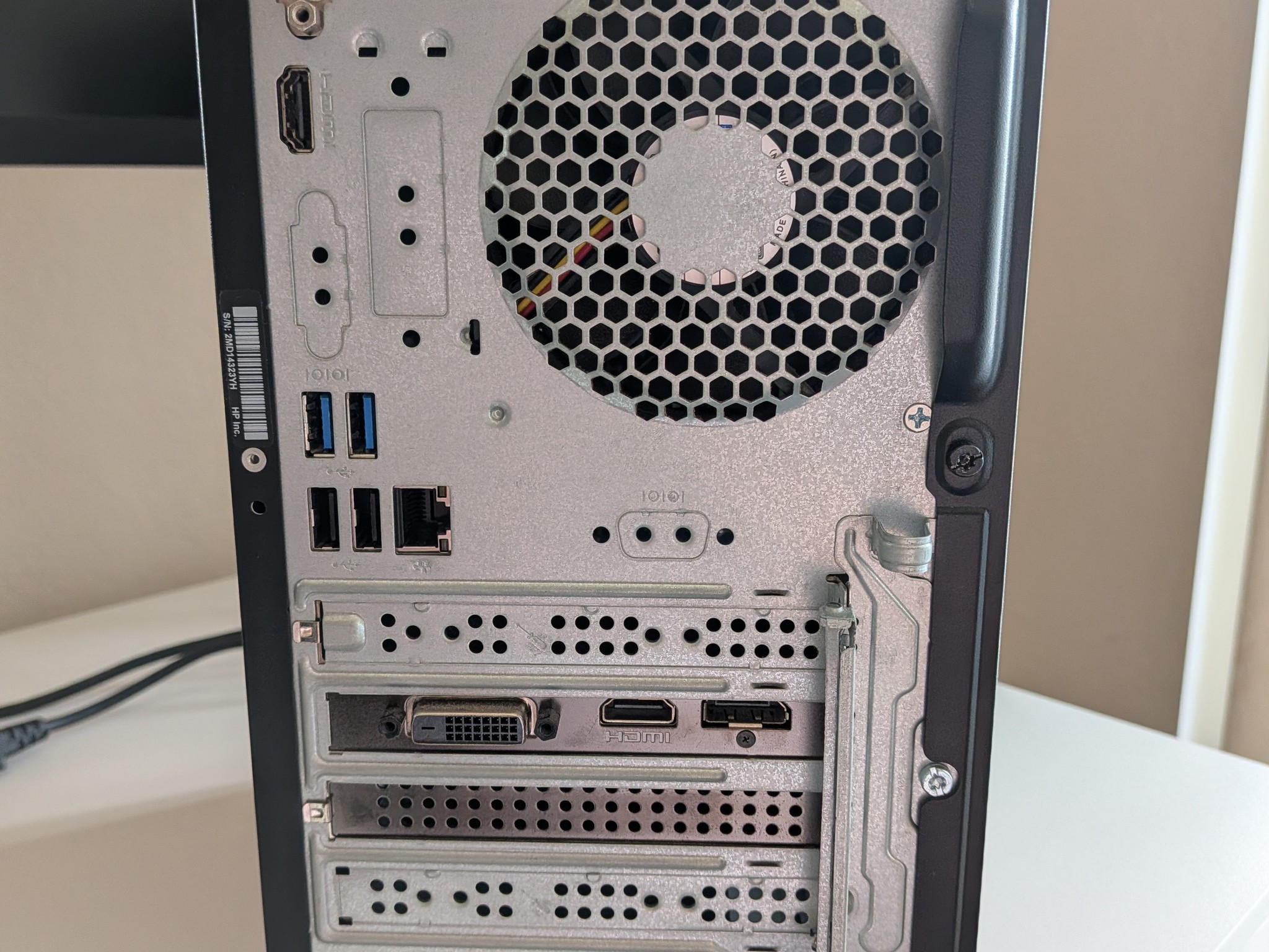 HP Gaming PC (Ryzen 3 3200g/GTX 1650 Super/16GB/256GB NVME + 250GB HDD)