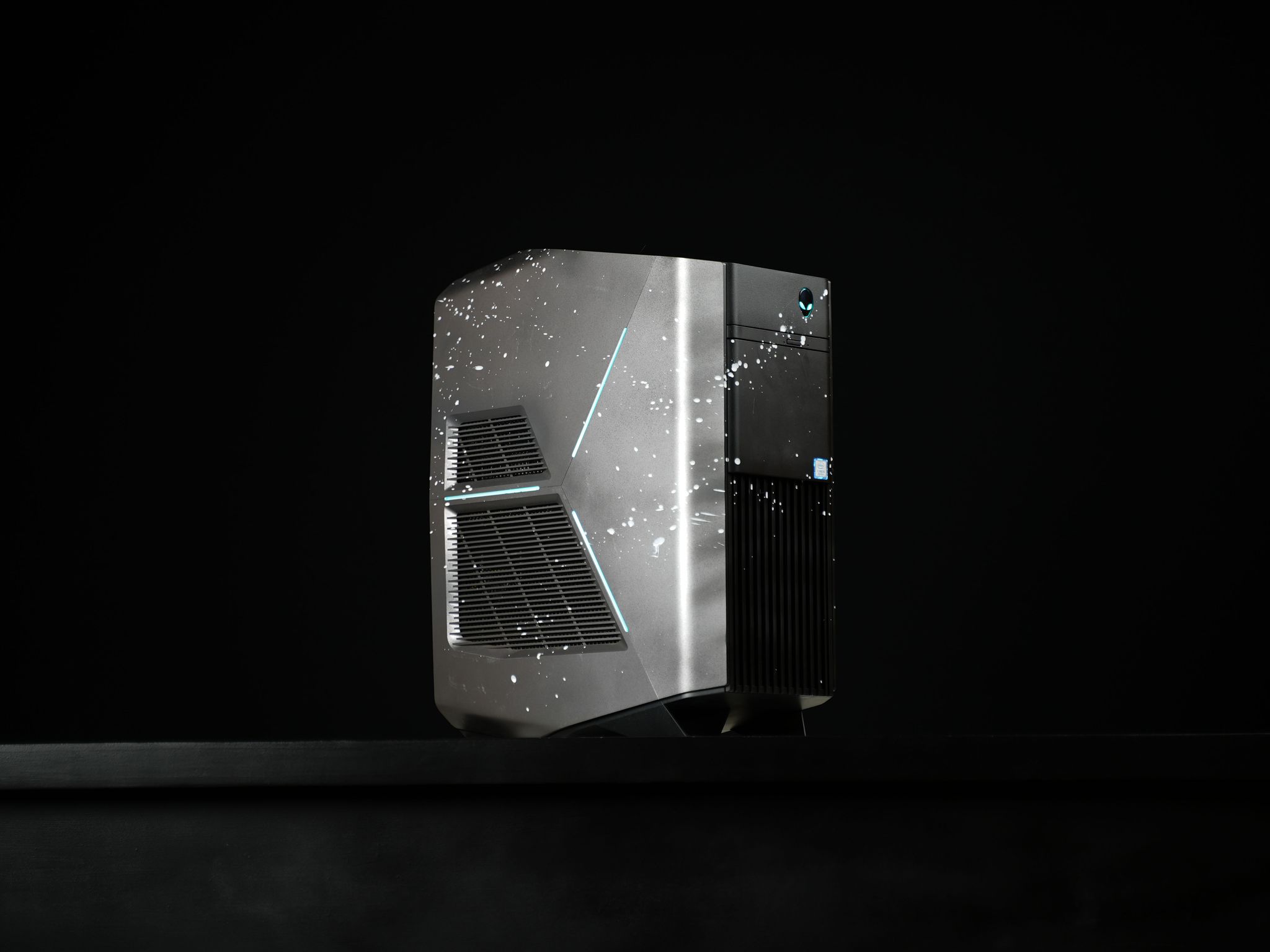 \ NA-11 / RTX 2060 Intel Core i5 9400  1.3TB Windows 11 16GB Gaming PC