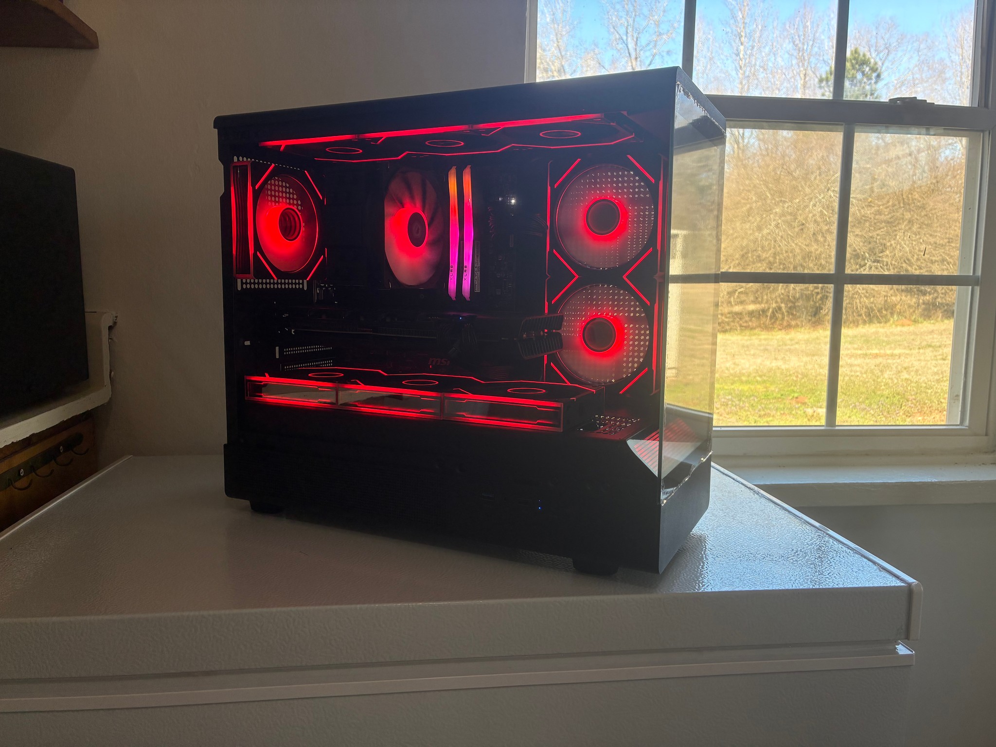 RX 5700 XT | Ryzen 5 5500 | 32GB DDR4 3600MHz | 1TB NVME SSD | 650W PSU Gaming PC