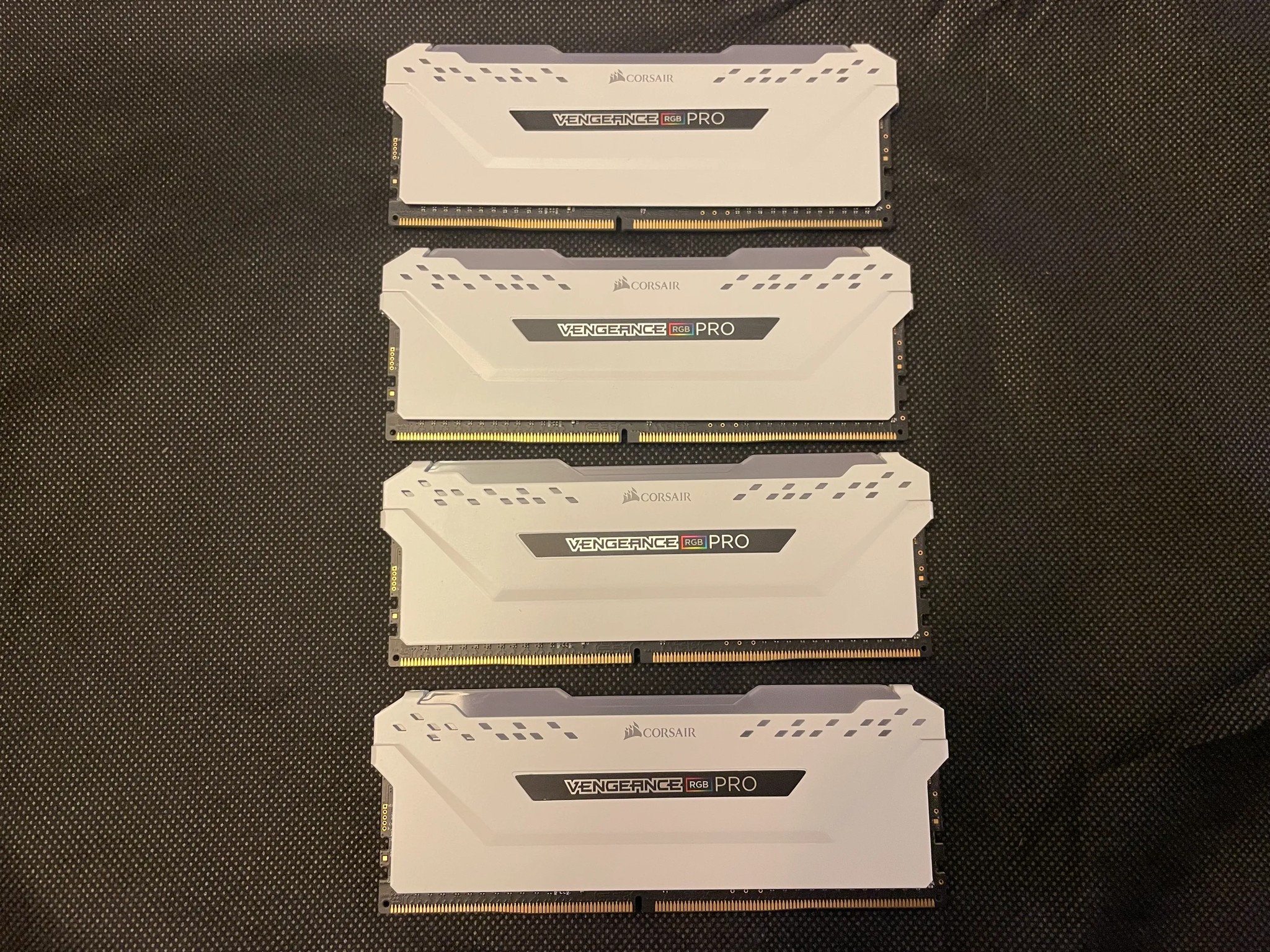 CORSAIR VENGEANCE RGB PRO 32GB (4 x 8GB) DDR4 DRAM 3200MHz C16 Memory Kit — White
