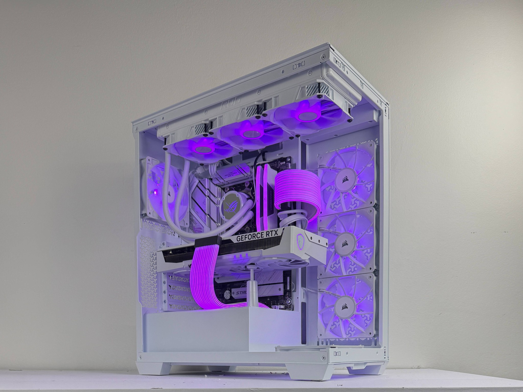 🧊Cryostorm🧊  | 1440p Streaming PC | Ryzen 7 7800X3D | MSI RTX 5070 | 32GB DDR5 6000MHz