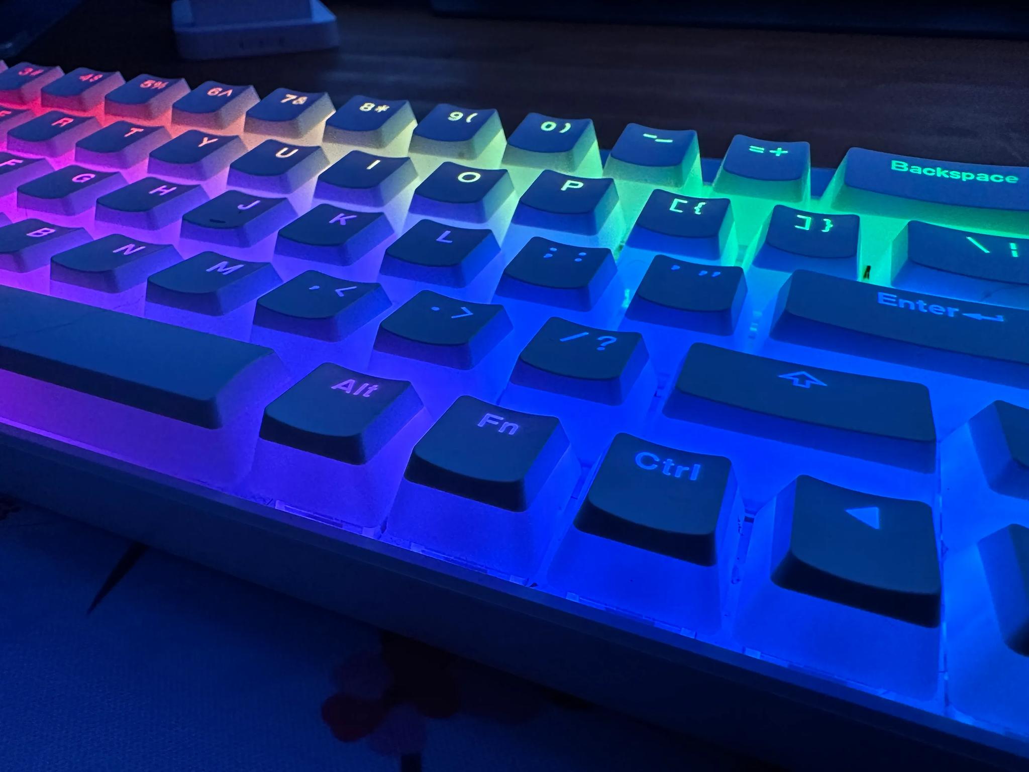 Wireless RGB Custom Keyboard - Kalih White switches, Hotswappable, USB-C, XVX Pudding Keycaps
