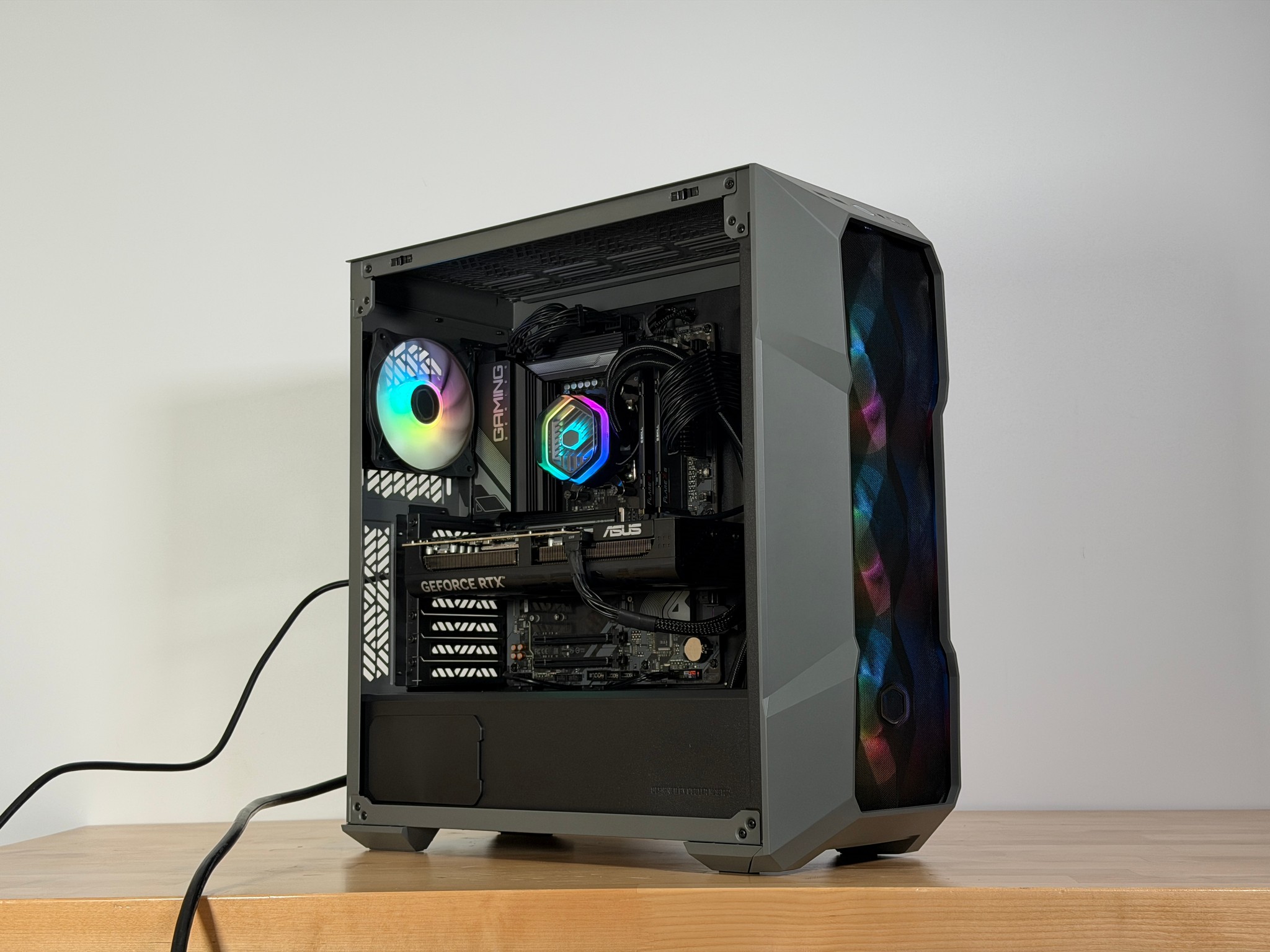 RTX 5070ti Ryzen 7 7800x3d Gaming PC