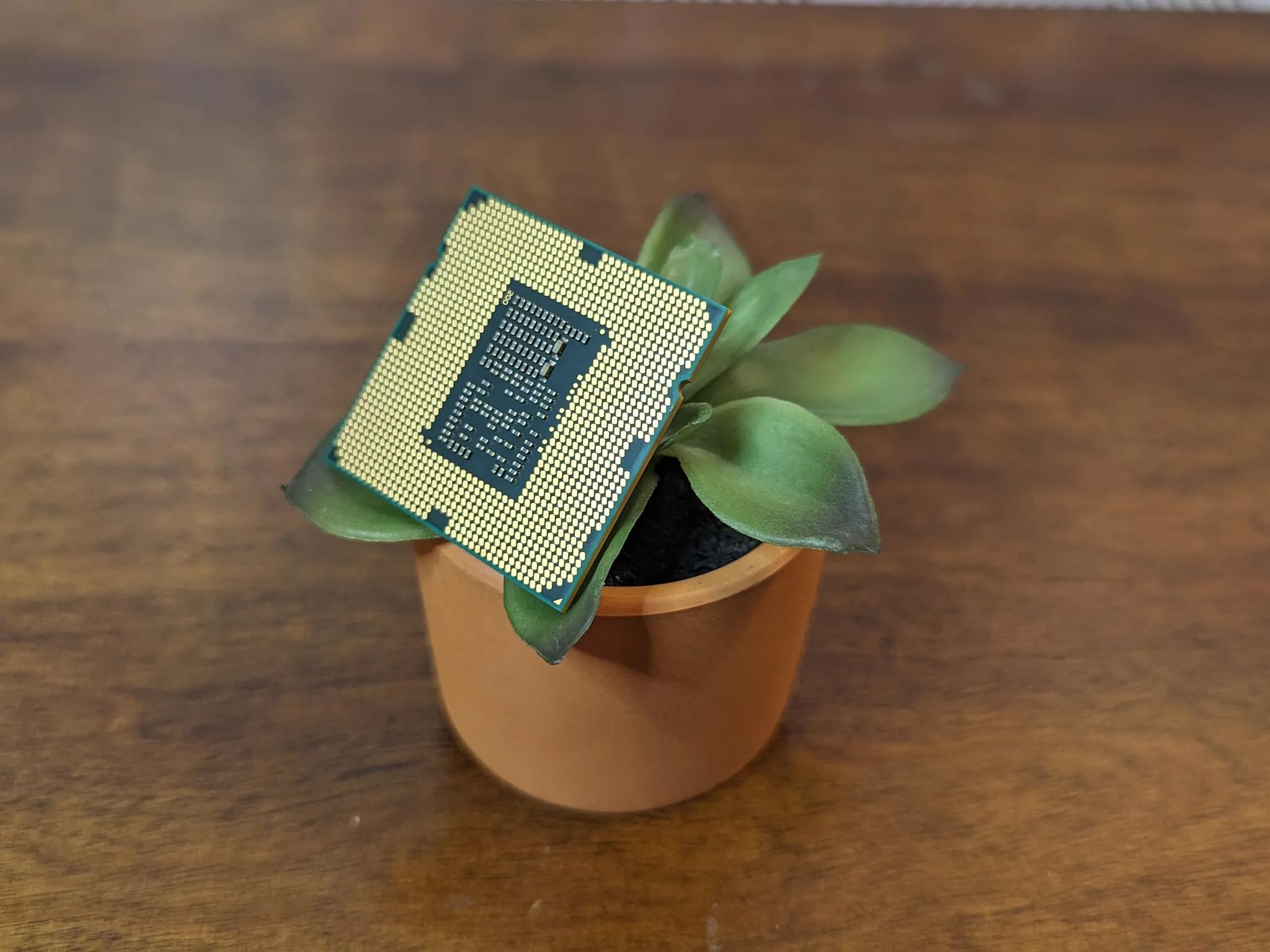 Intel Core i5-650 3.2 GHz 2.5GT/s LGA1156 Desktop CPU Processor