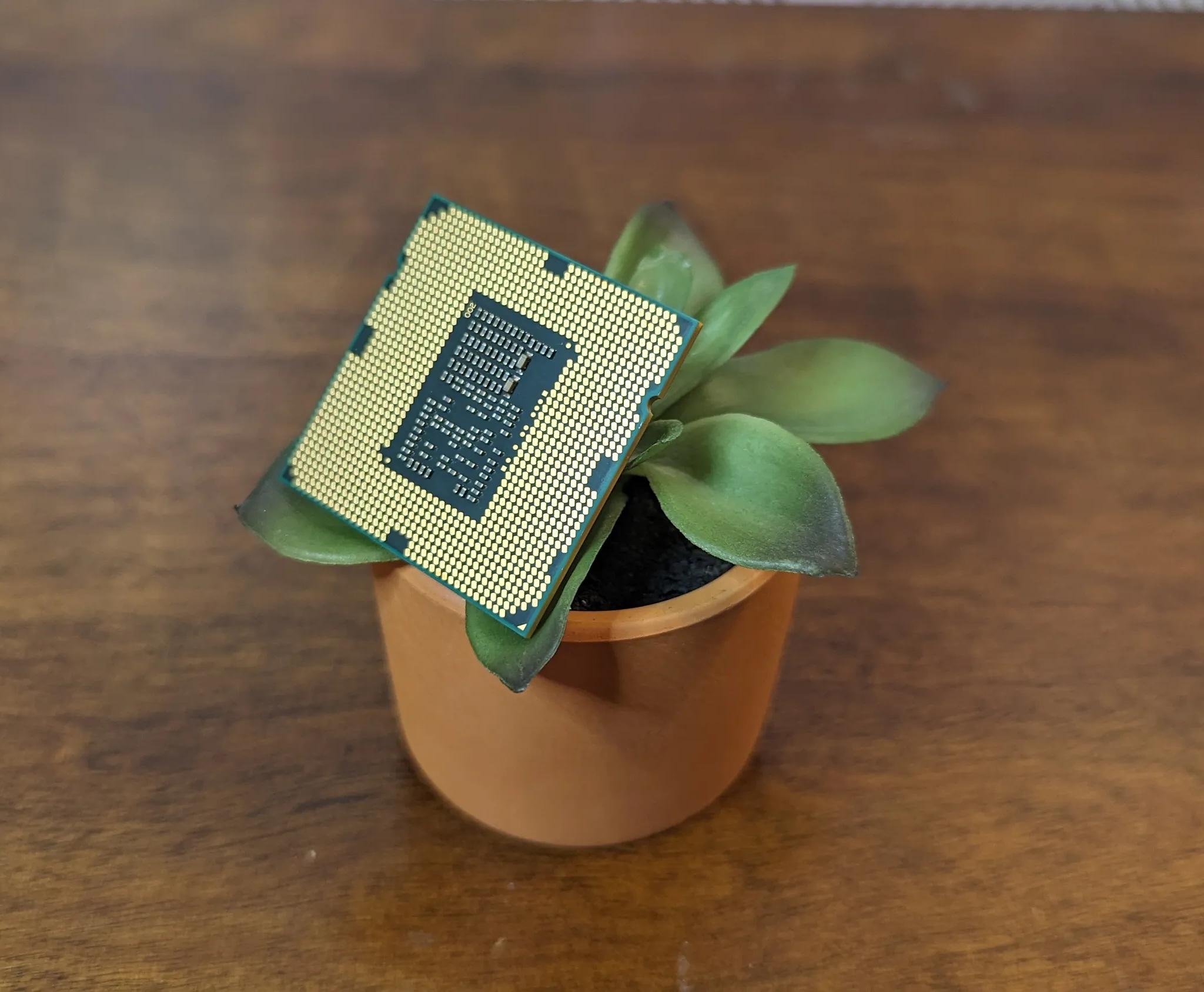 Intel Core i5-650 3.2 GHz 2.5GT/s LGA1156 Desktop CPU Processor