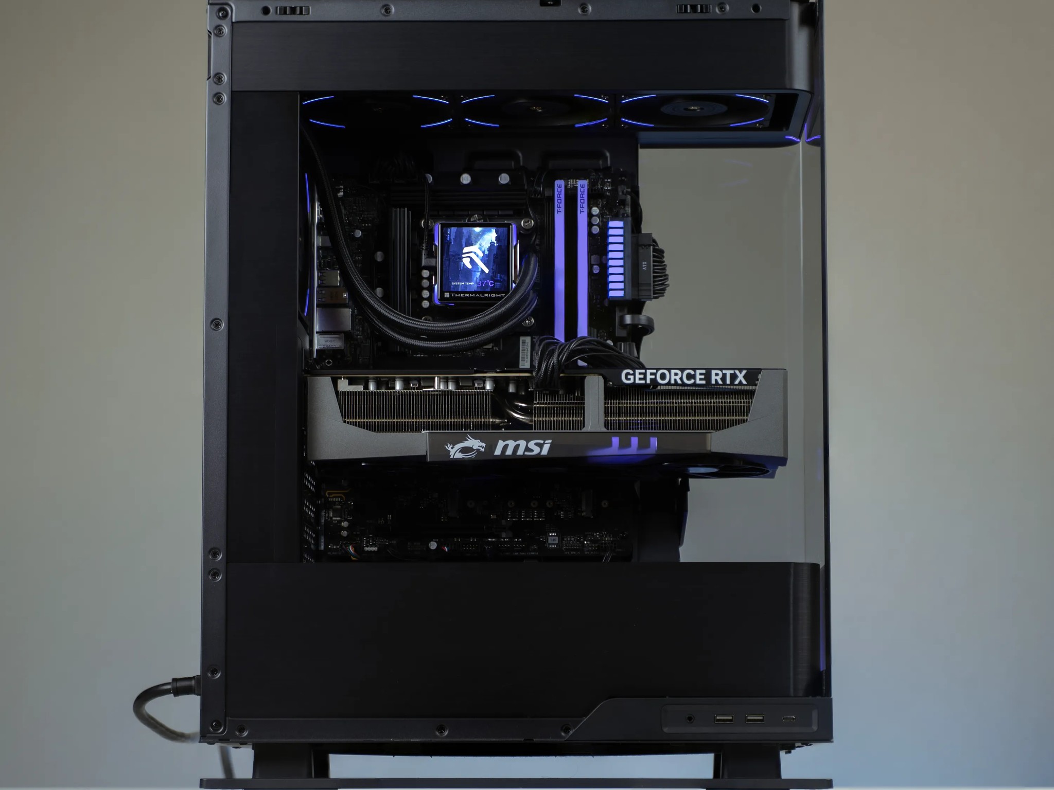 “Lumiform” RTX 5090 Core Ultra 9 285K 48GB 4TB Windows 11 Workstation Gaming PC