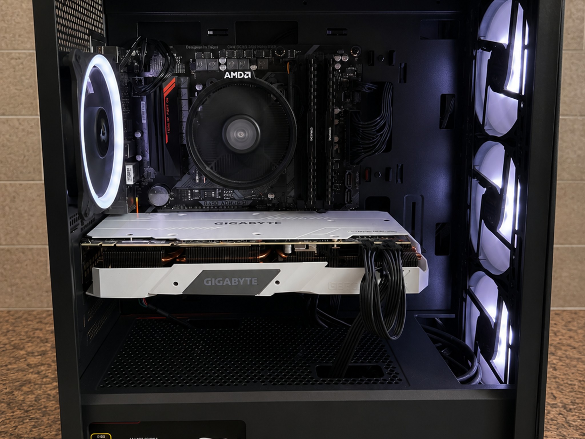 GAMING PC/RTX 2080S/R5 5500/32GB DDR4/1.5 TB