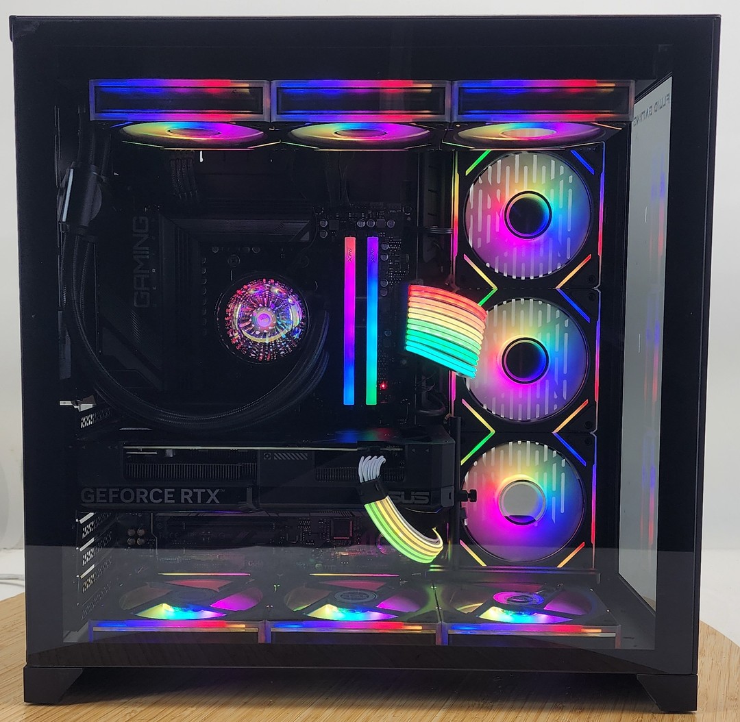 Gaming PC Ryzen 7 7700X 32GB RAM 1TB SSD RTX 4070 12GB Windows 11
