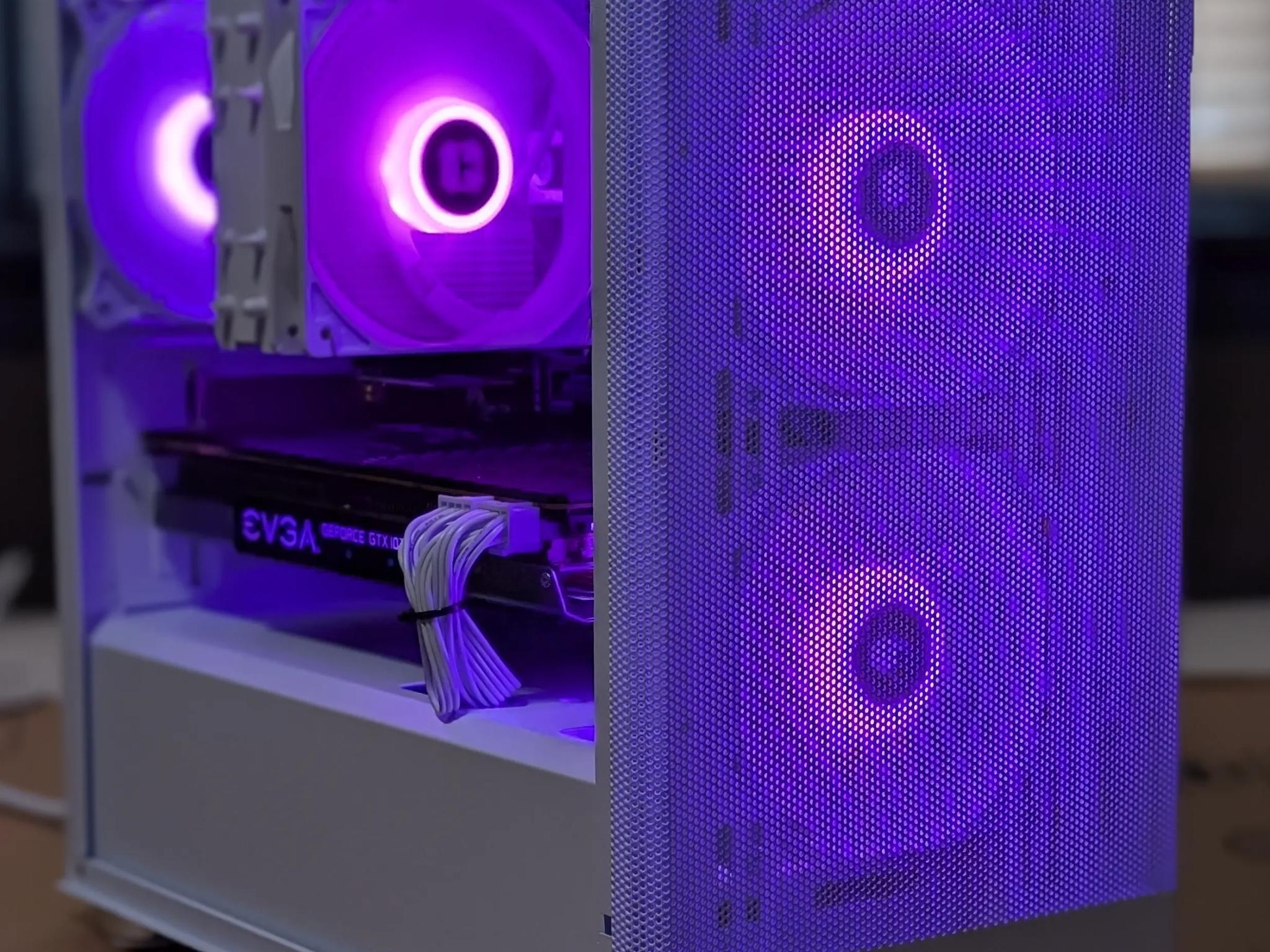 GTX 1070 Ti , Ryzen 3600, 16GB DDR4, 500 GB NVMe SSD, WiFi - White Budget Gaming PC