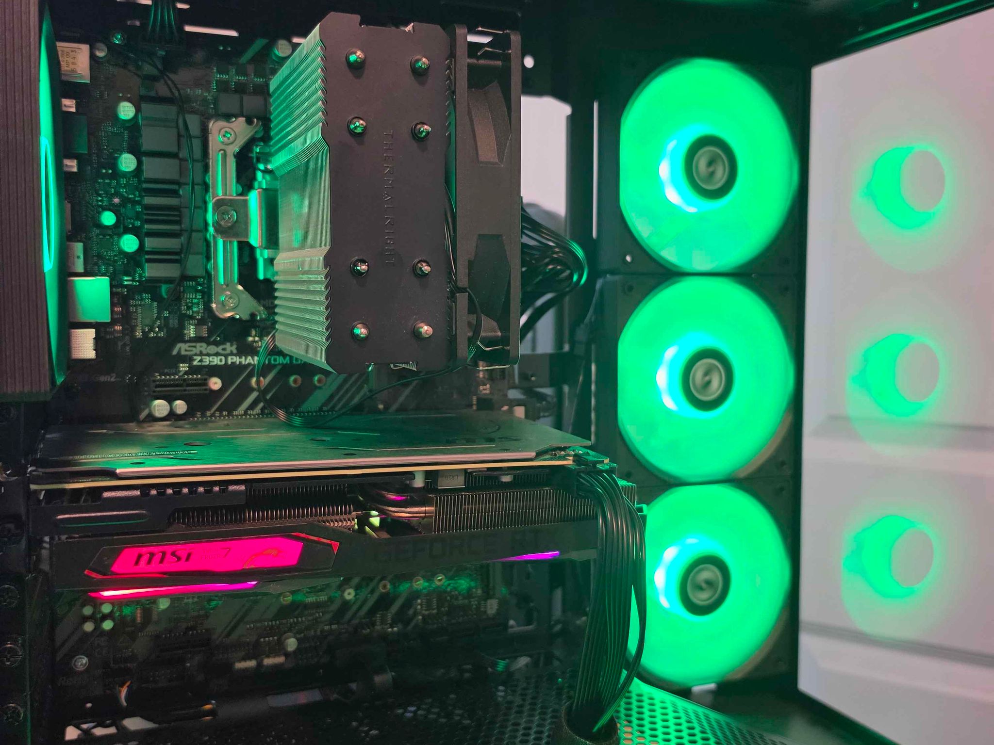 GeForce RTX 2060 Super Custom Gaming PC - Core i7-9700, 16GB RAM, 256GB SSD