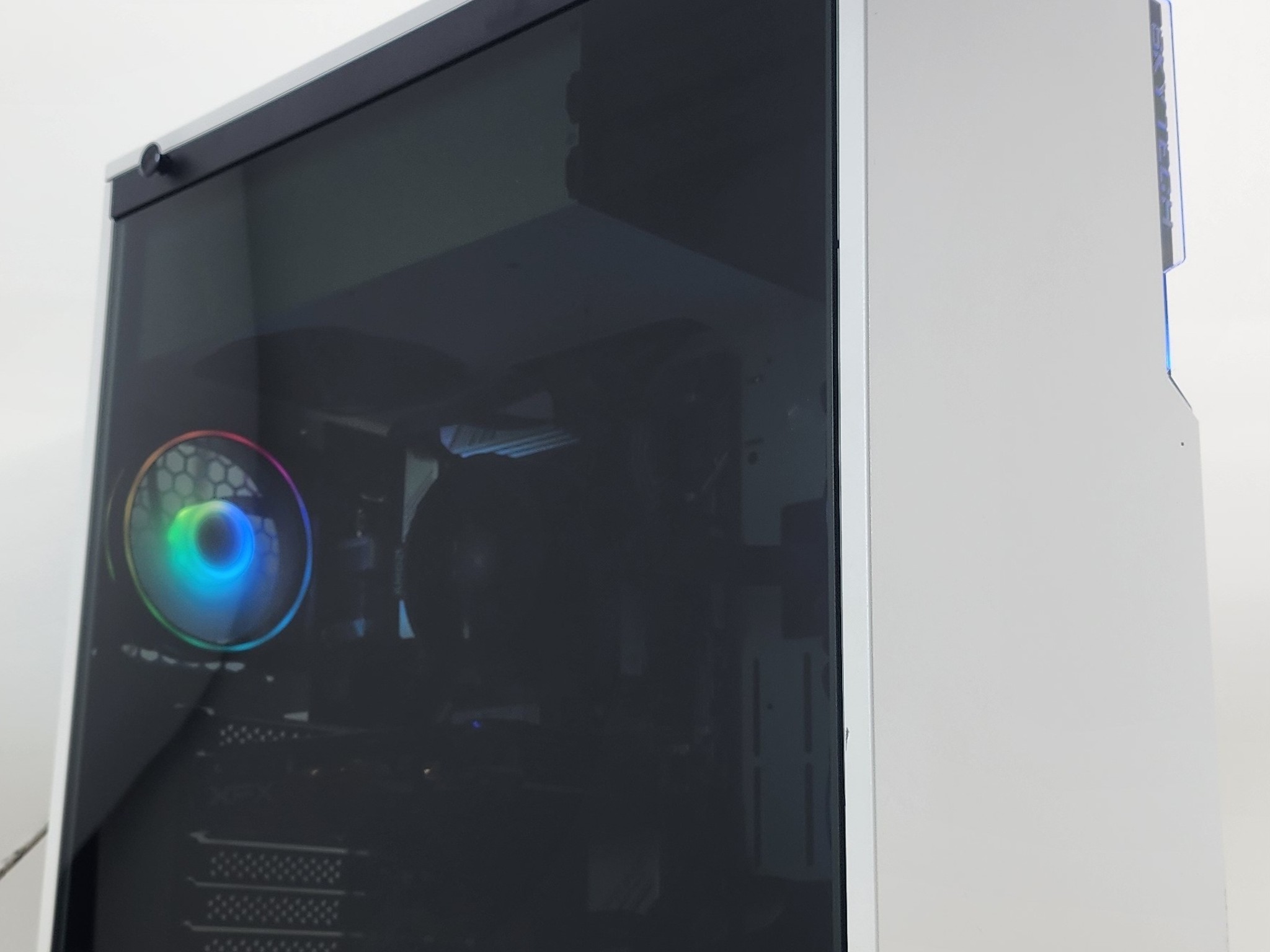 Gaming PC Ryzen 5 3600 16GB RAM 256GB SSD + 500GB HDD RX 570 8GB Win11 Computer