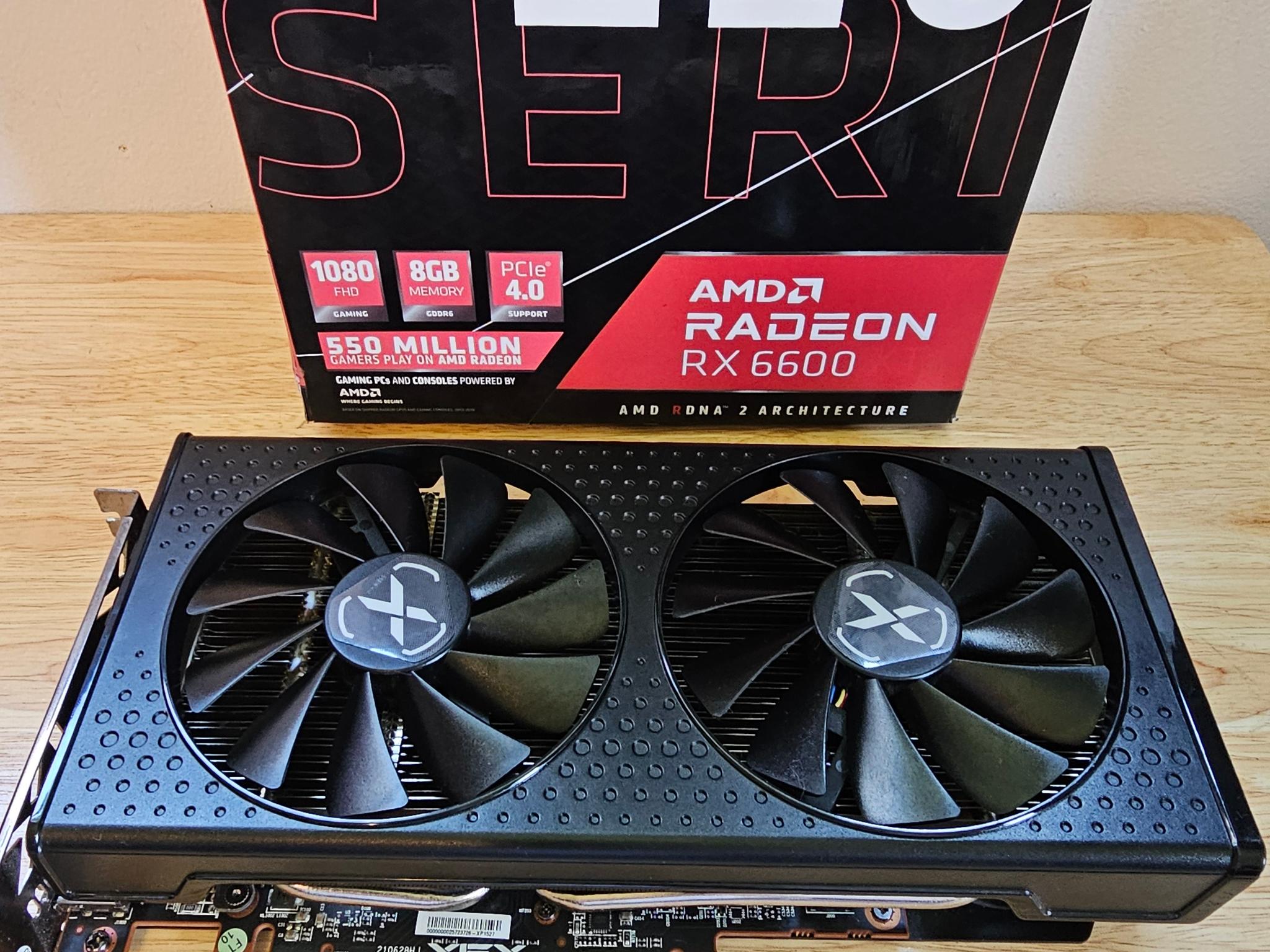 XFX Speedster SWFT 210 Radeon RX 6600